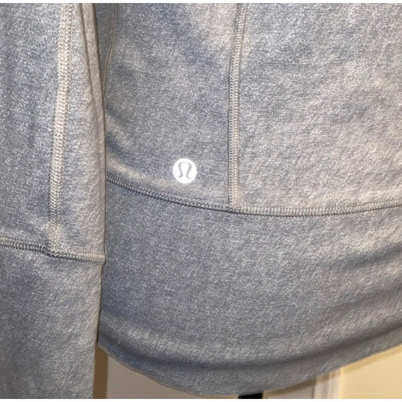 Lululemon in Stride Jacket Gray Graphic Running Full Zip Size 4