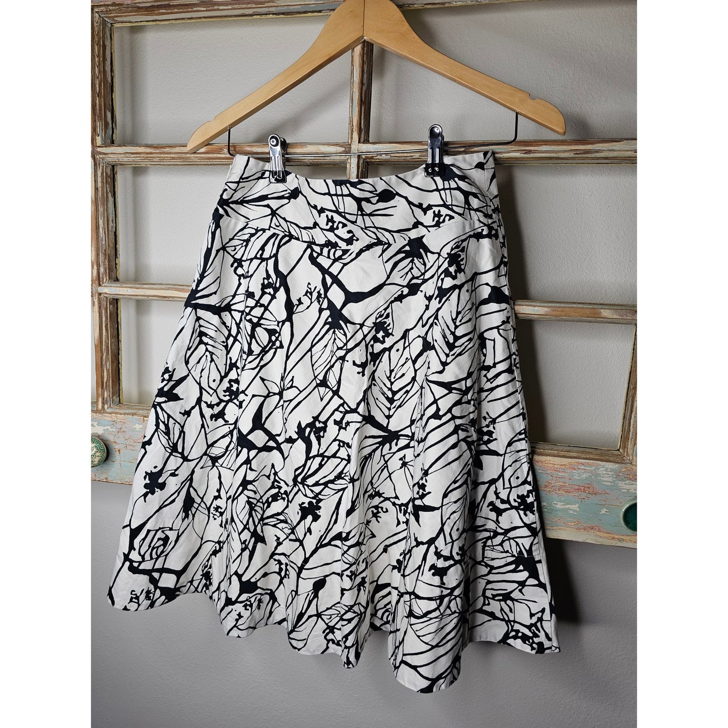 The Limited Leaf Print Skirt A Line black/White size 2