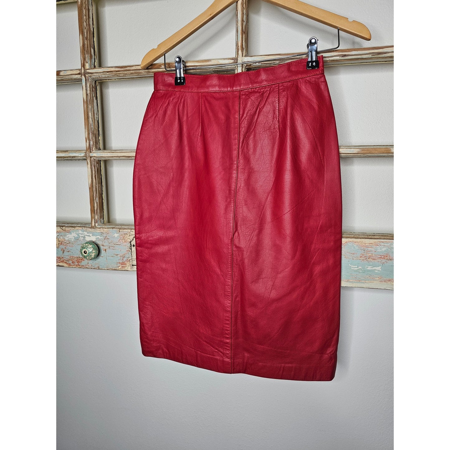 Vintage Donna Pelle Red Leather Pencil Skirt Ladies size 6