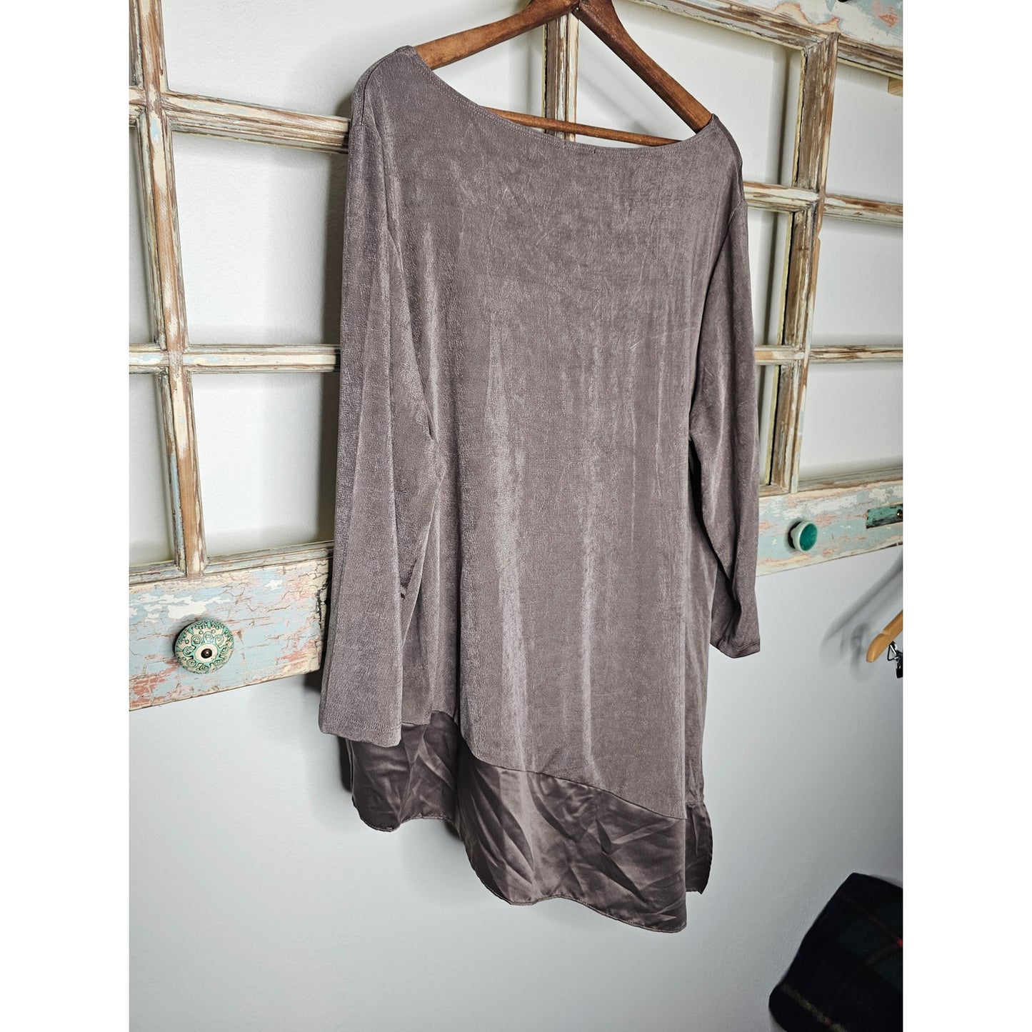 NWT Chico's Travelers Women's size 3 / XL Asymmetrical Tunic Boho Top
