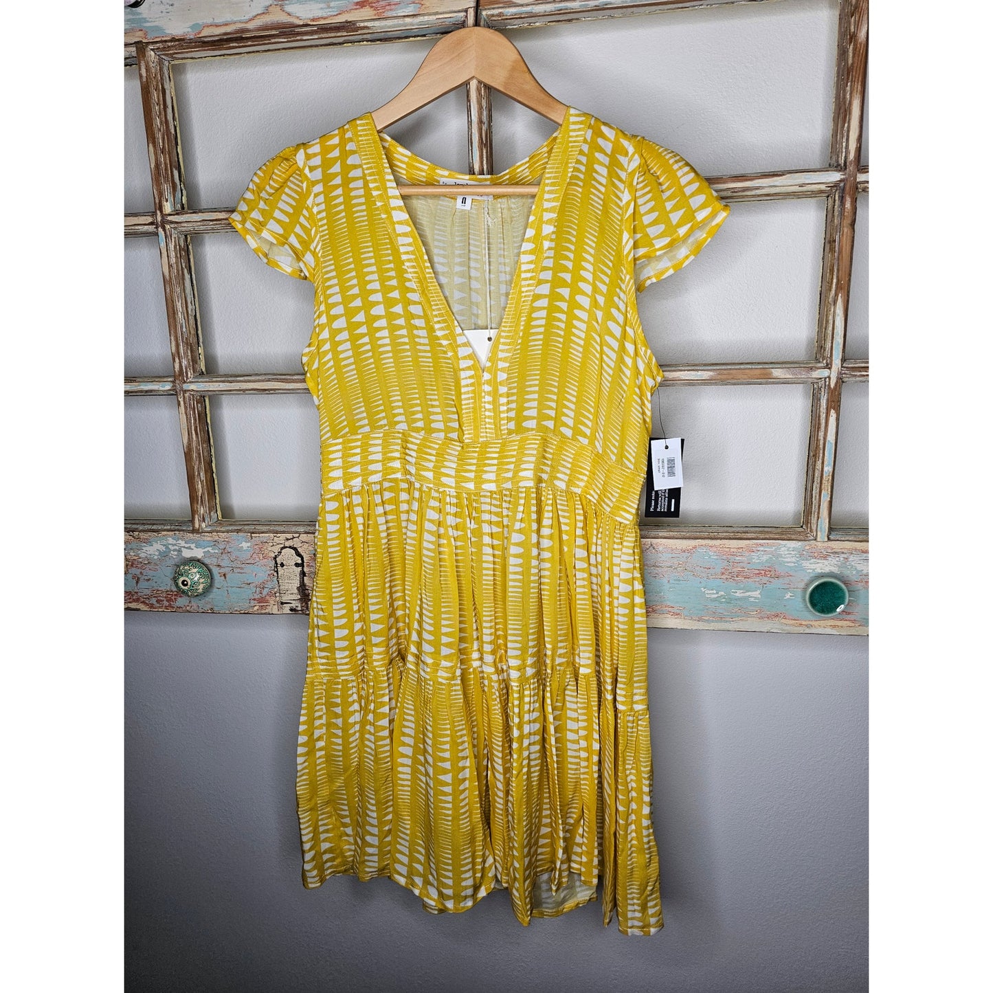 NWT Lemlem Flutter Sleeve Tiered Dress Size Small