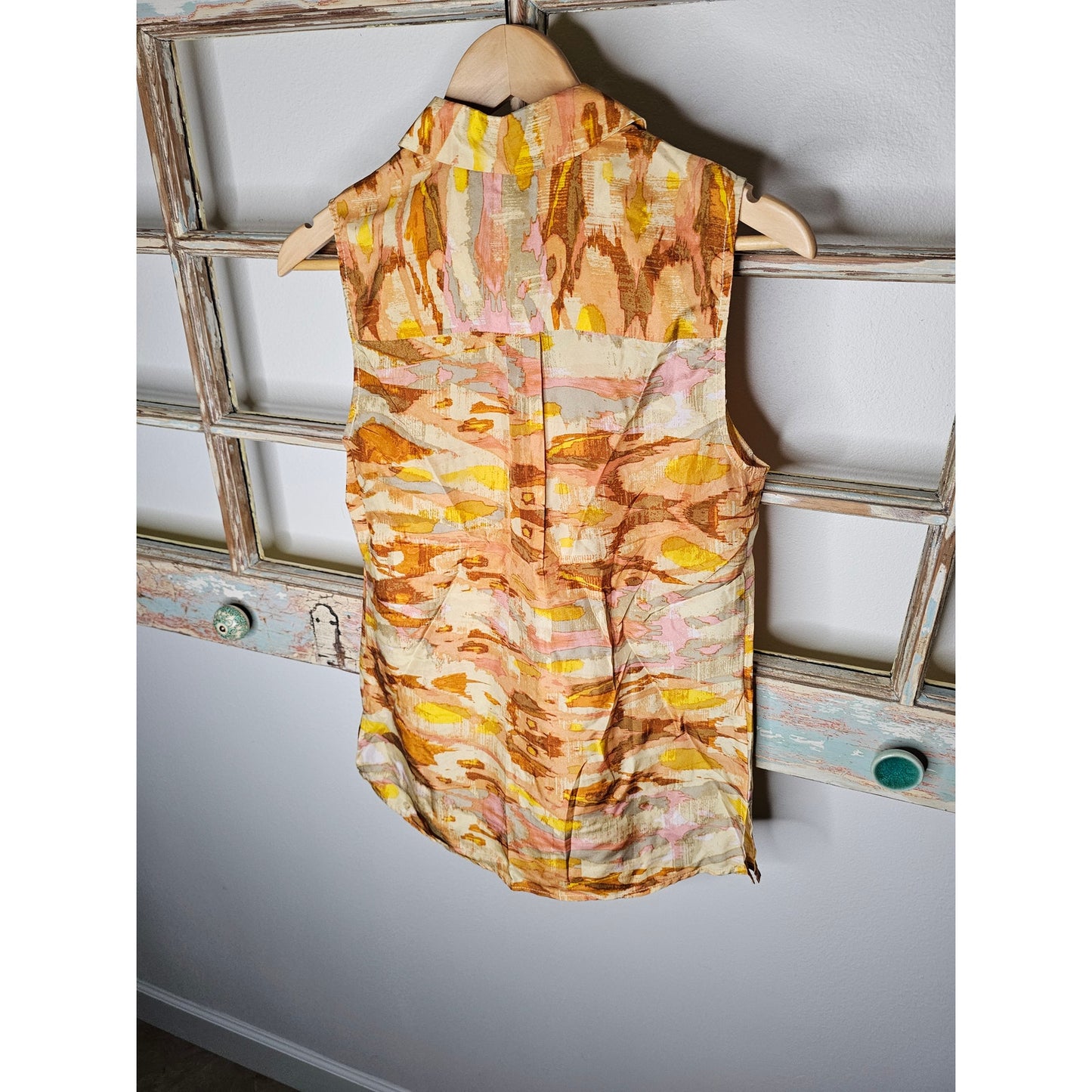 Pendleton 100% Silk Yellow/Pink Camo Button up Sleeveless Top Size Small