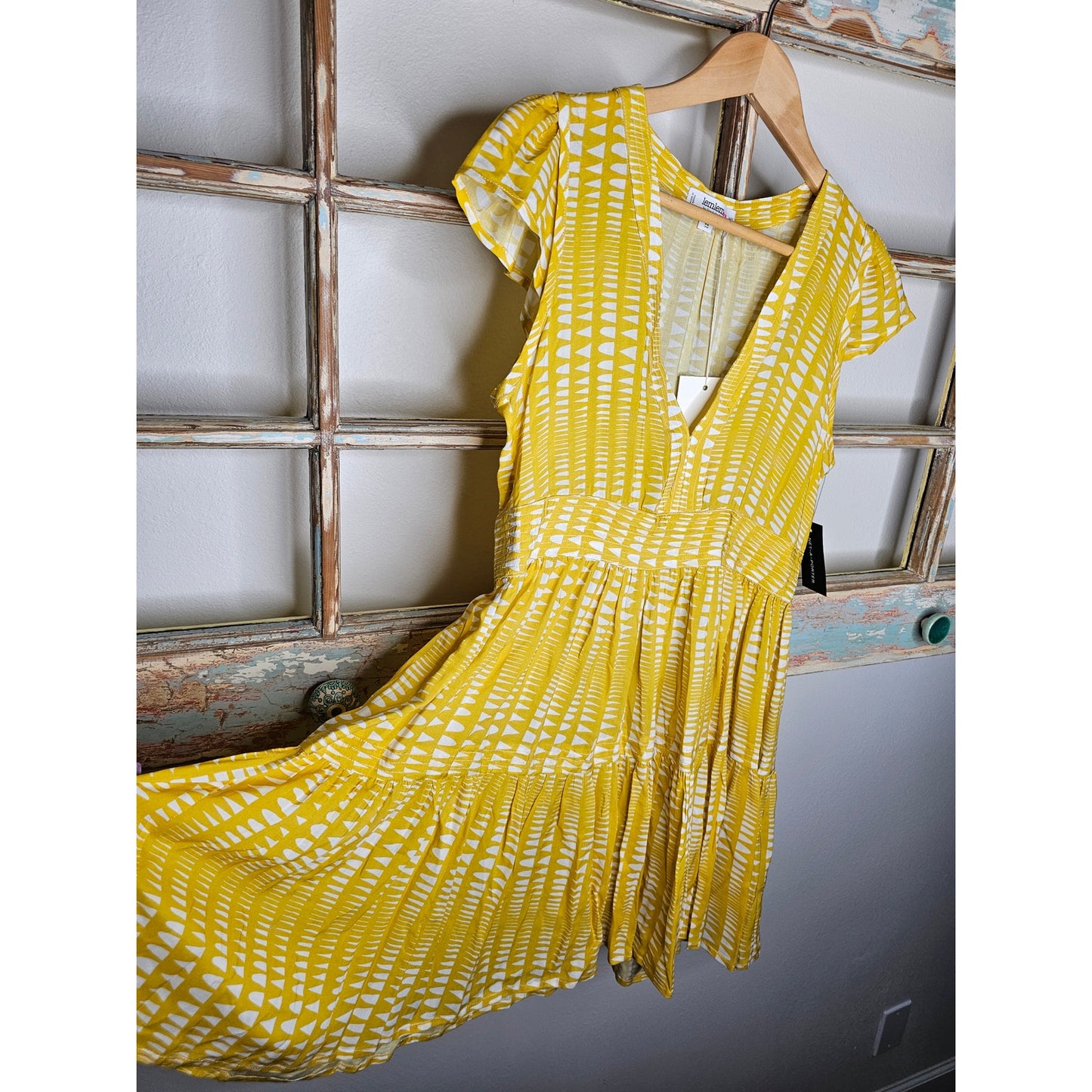 NWT Lemlem Flutter Sleeve Tiered Dress Size Small