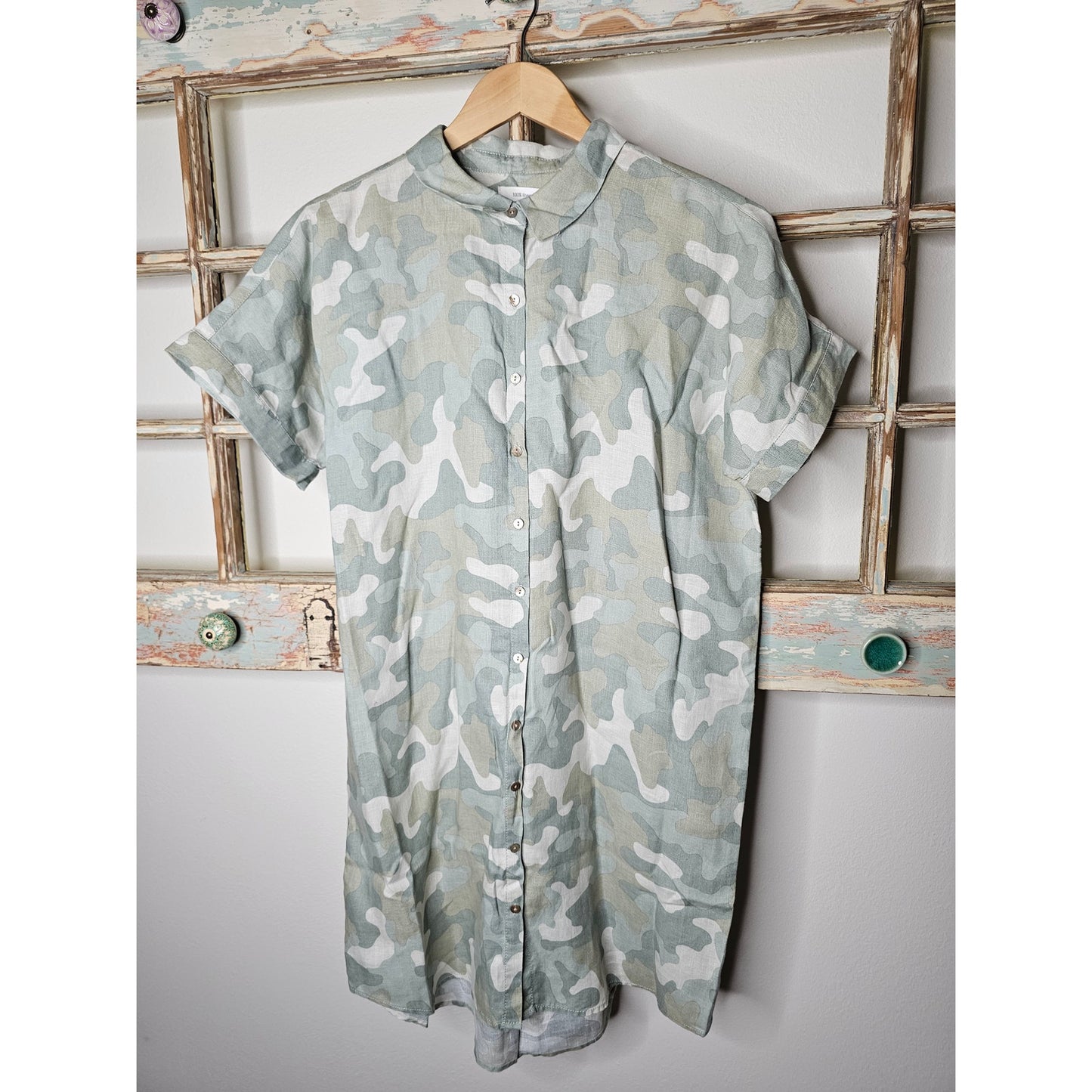 Linen Camouflage Button Up Dress By C&C California Ladies size Large