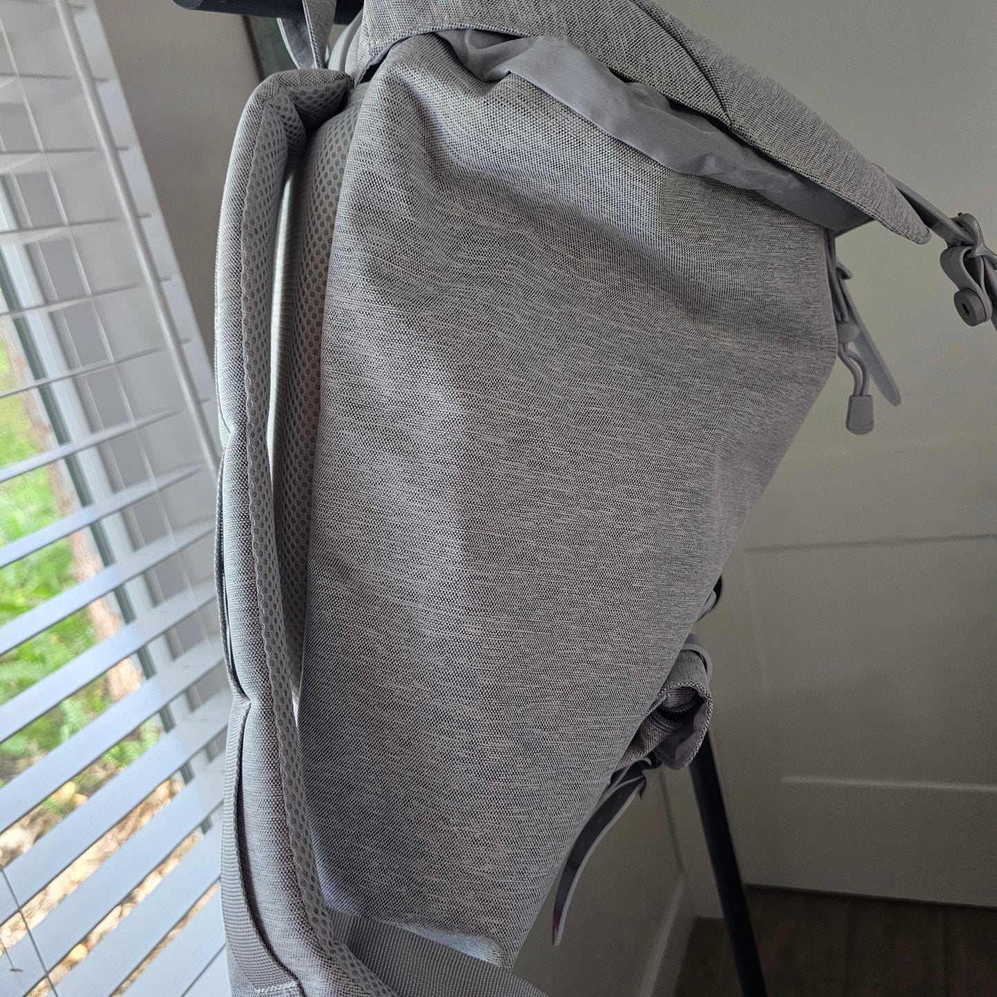 NWOT Herschel Supply Little America Light Grey Neutral Backpack