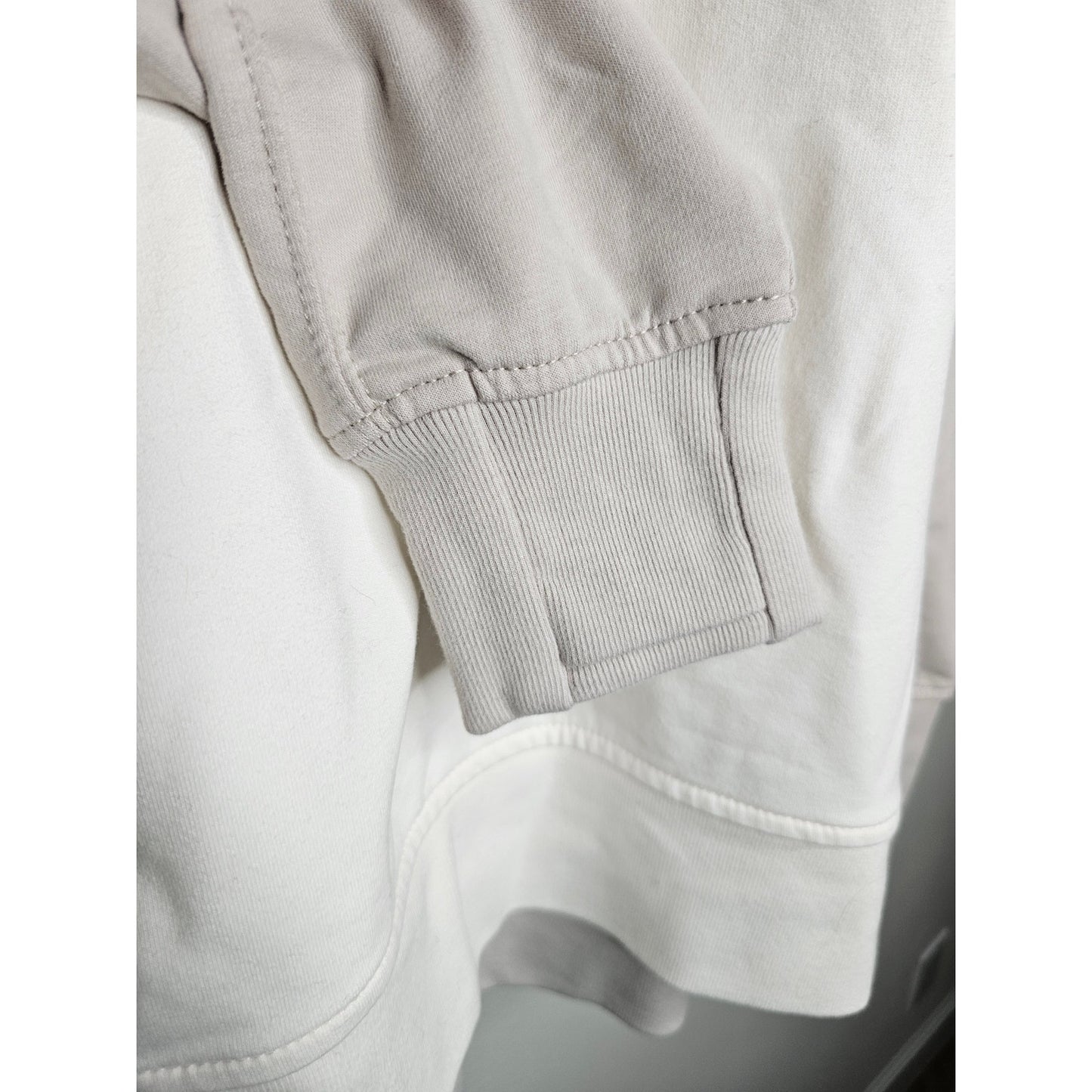NWOT Athleta Ladies Neutral Block Sweatshirt Size Medium