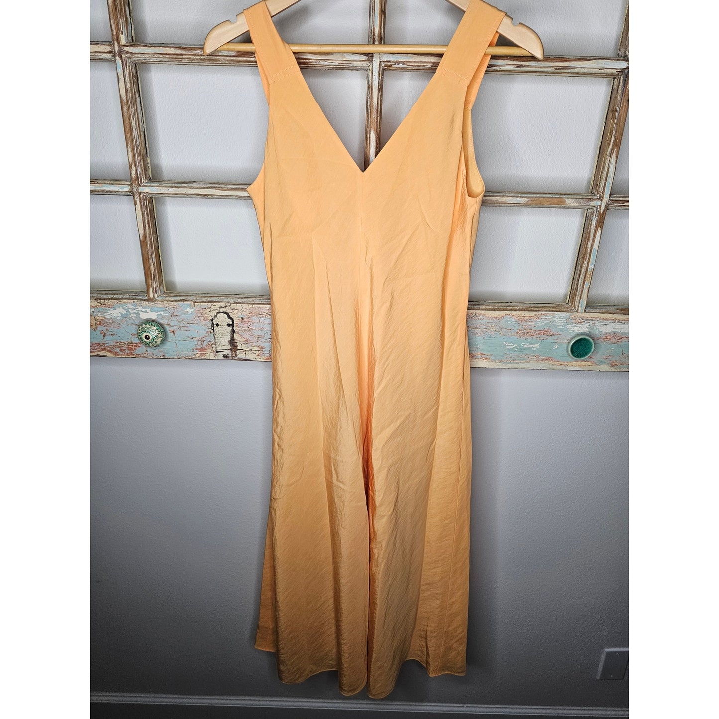 NWT VINCE Cloque lined Midi Dress In Sherbert ladies size Small