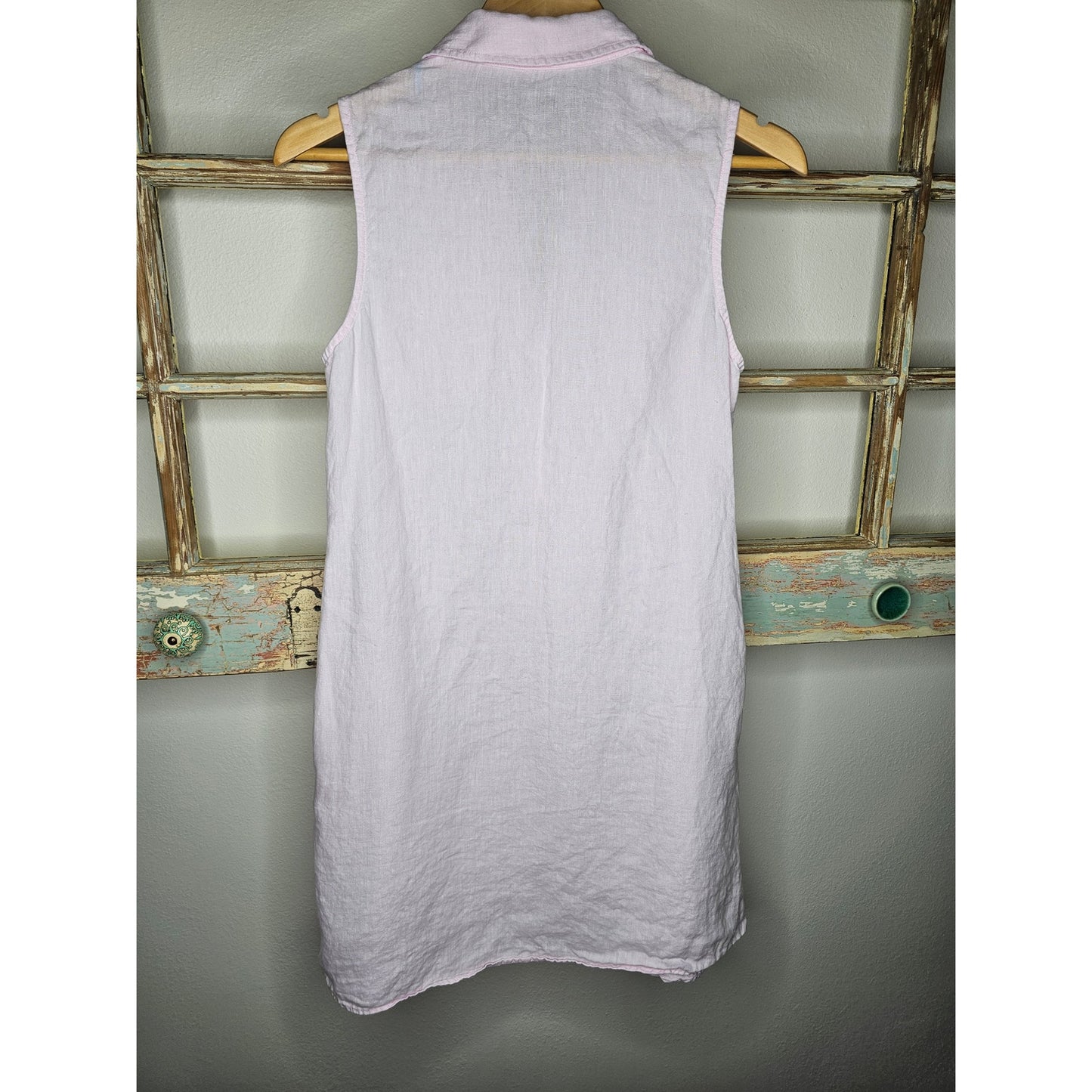 J. Mclaughlin Pink Linen Sleeveless 1/4 button up with collar Ladies size XS
