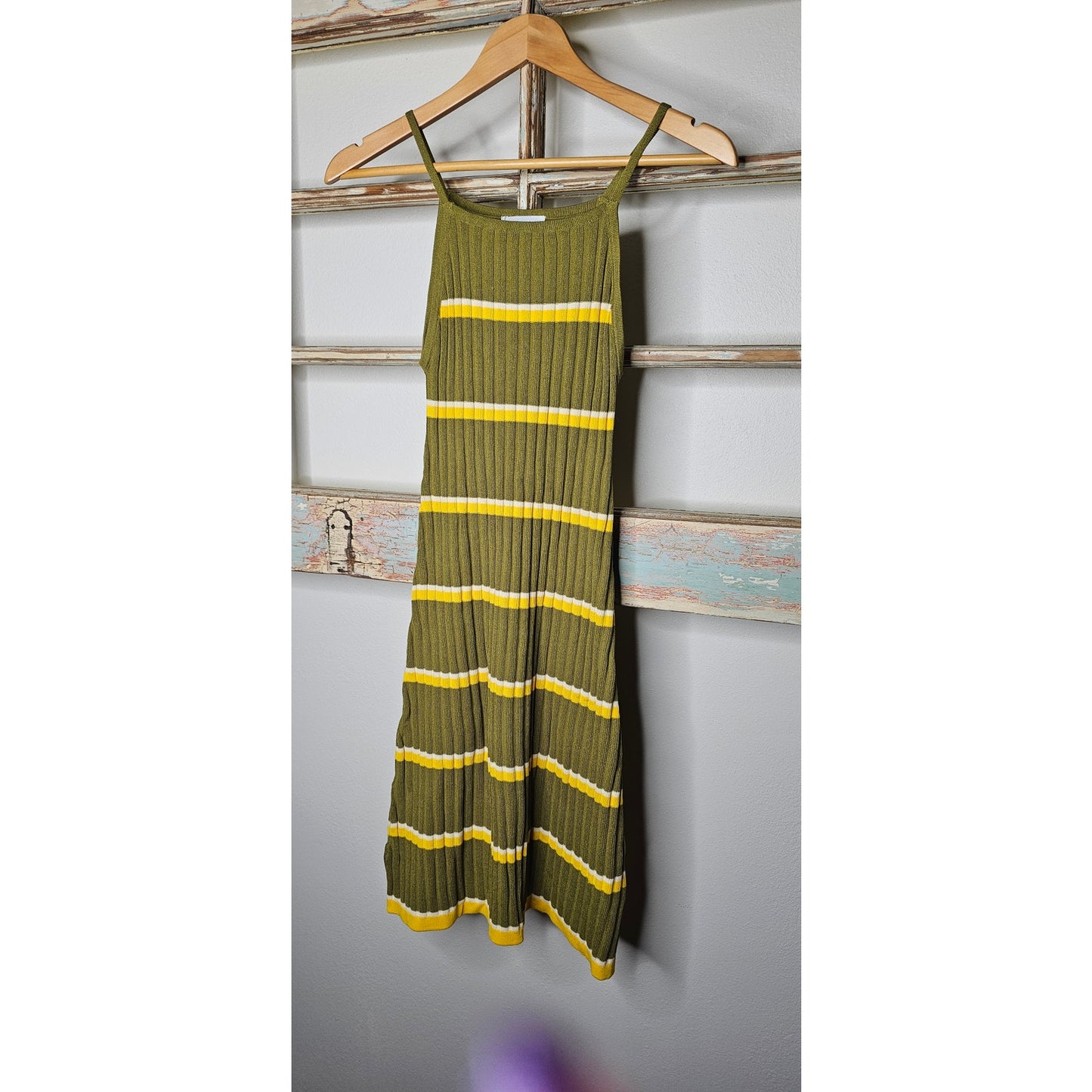 NWT Ribbed Knit Spaghetti Strap Retro Vibe Dress Ladies Size Small