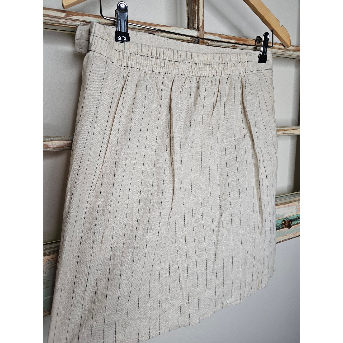 NWT Max Studio Linen Blend Lightweight Pinstripe Mini Skirt Size Small