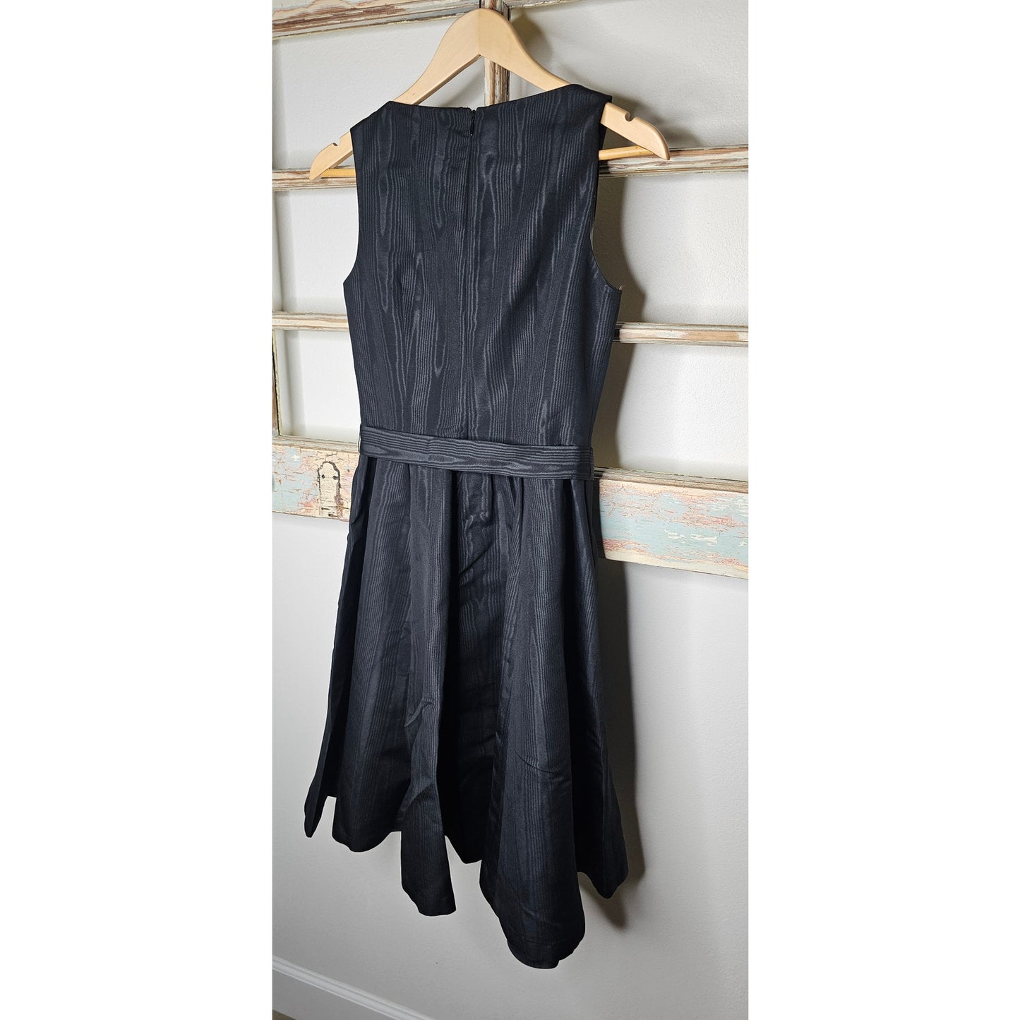 NWOT Isaac Mizrahi Black Belted Fit & Flare Party Dress size 4