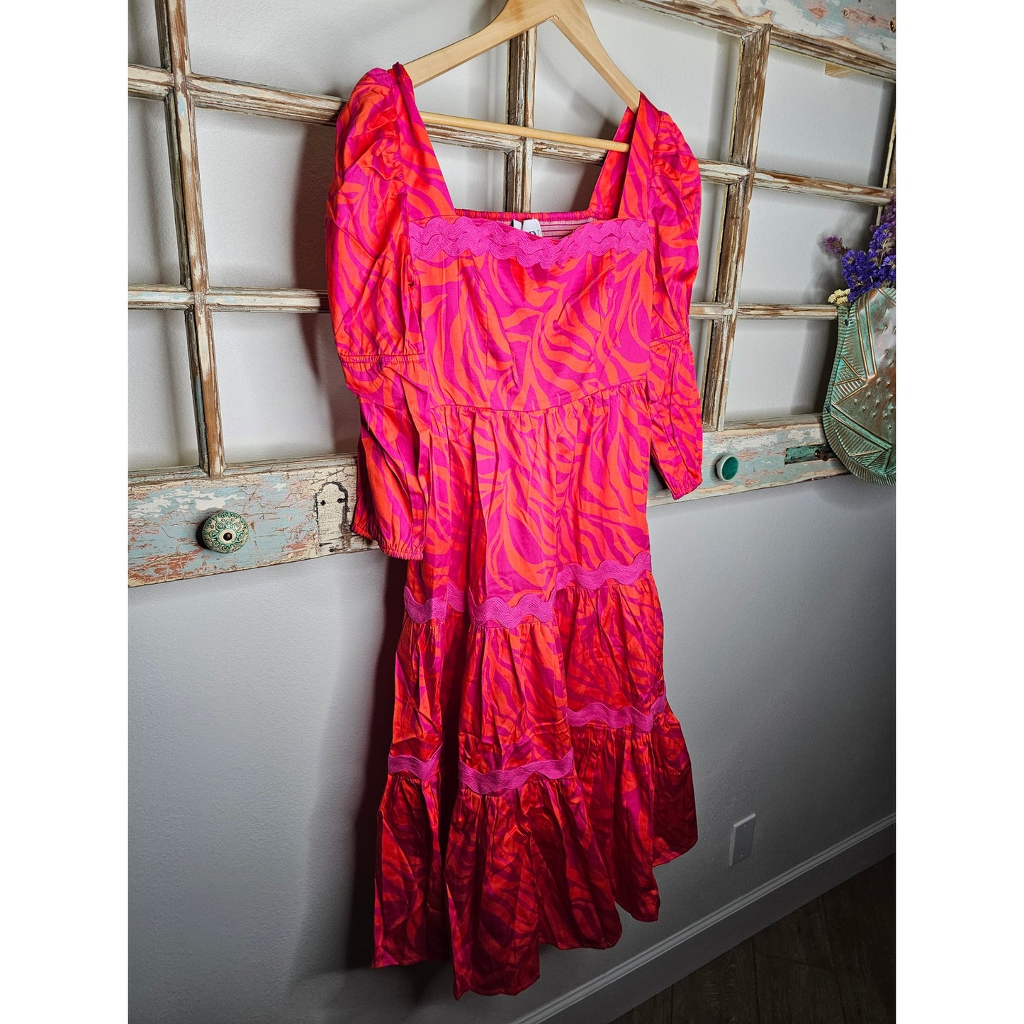 NWT Alden Adair Mia Cotton Tiered Zebra Dress in Pink/Red Ladies Size Small