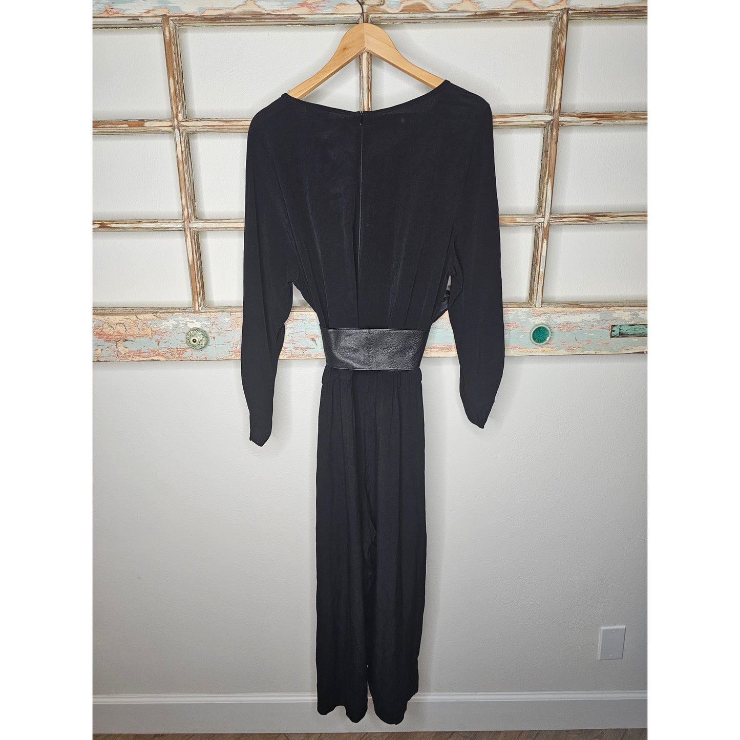NWT Avenue Black Cold Shoulder Boat Neck Ladies Jumpsuit size 18/20