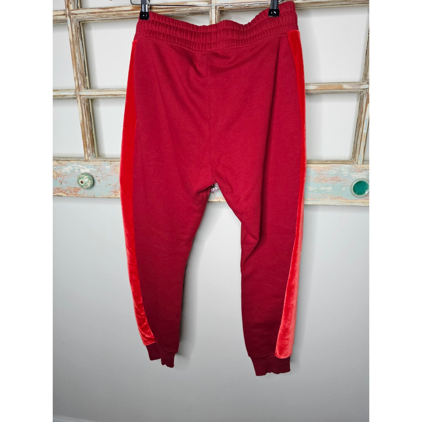 Ivy Park Red Joggers Sweatpants Chili red Velour side Panel Size Small