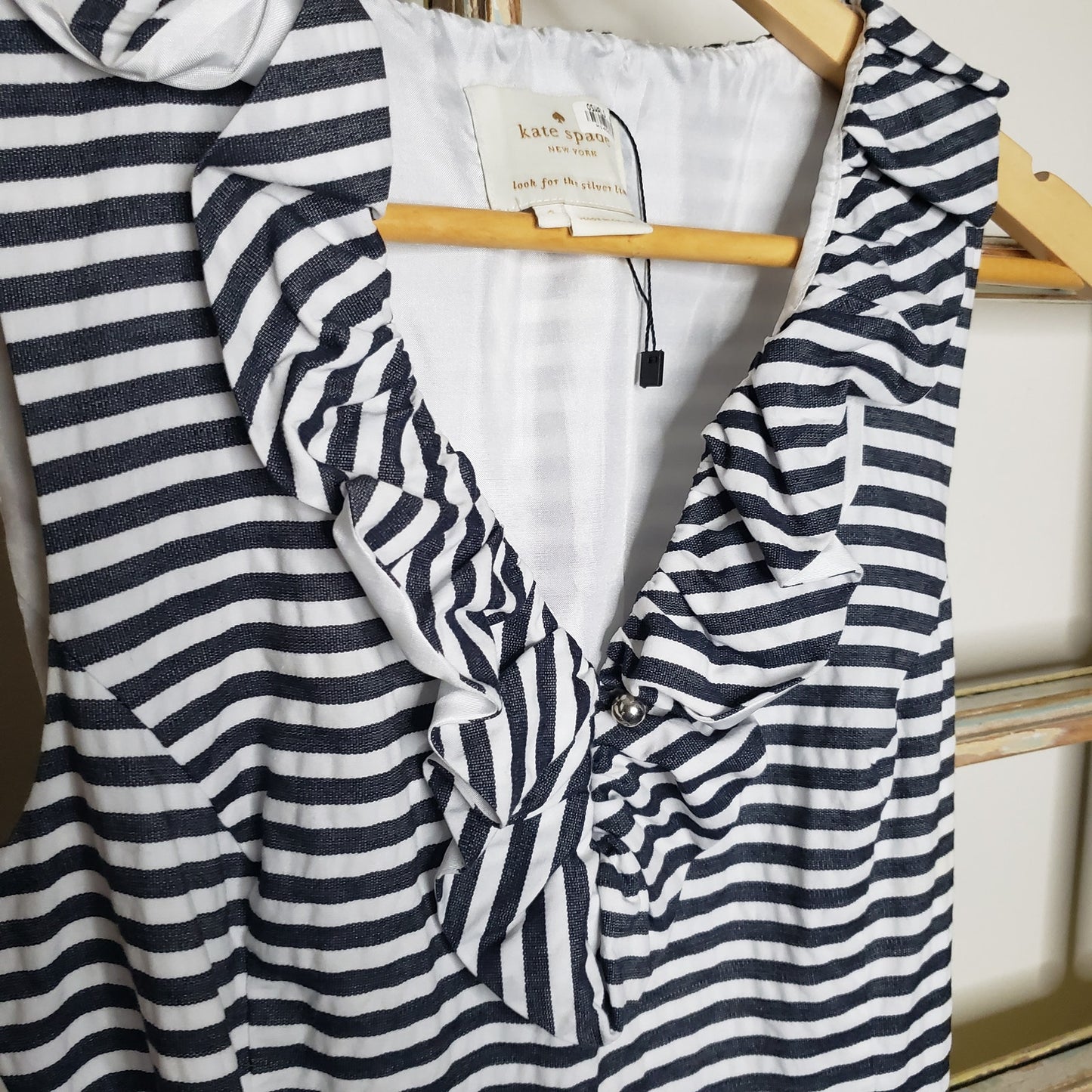 Kate Spade New York navy blue striped seersucker dress ladies size 4