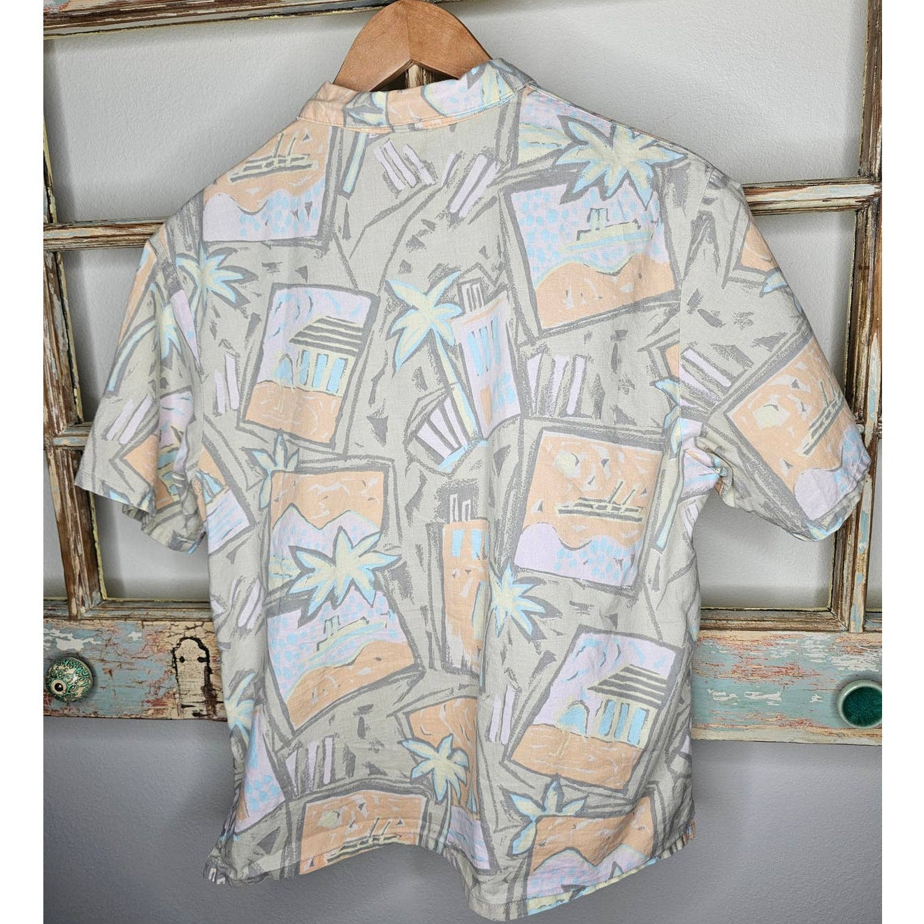 Vintage muted 80's Tropical button up ladies size medium