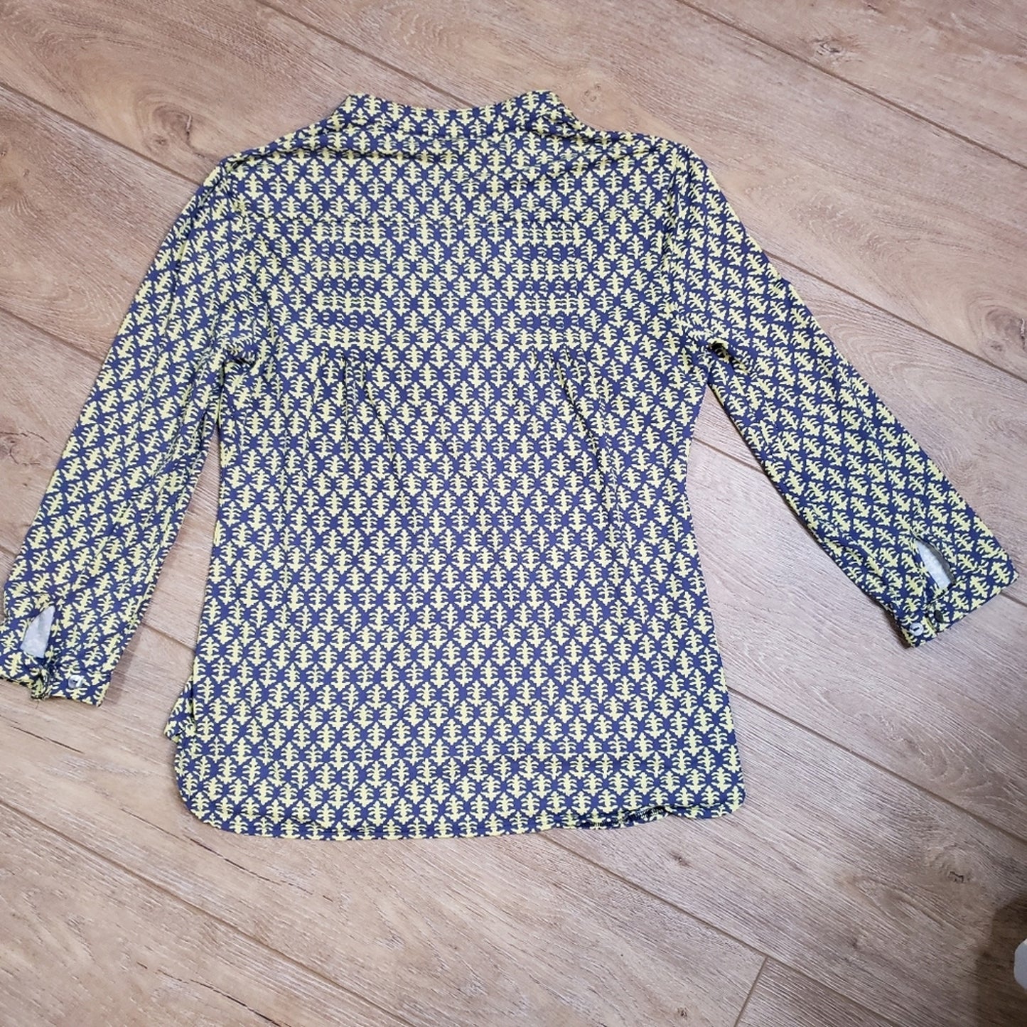 Ellie Kai V-neck pullover Tunic Top ladies size 6