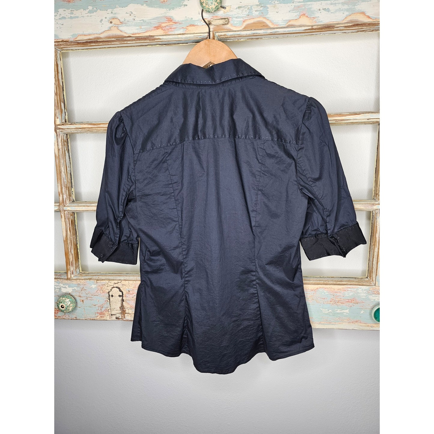 Magaschoni Black Snap up short sleeve blouse Ladies size Medium