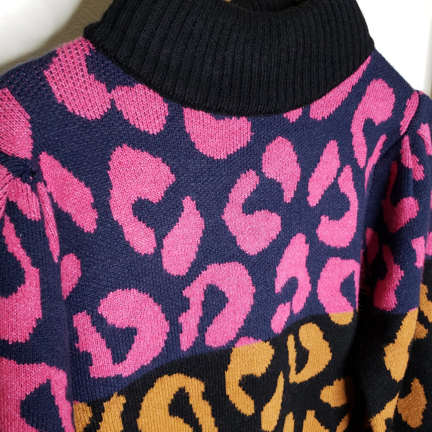 FARM RIO DRESS NWT Mixed Leopard sweater dress size XS
