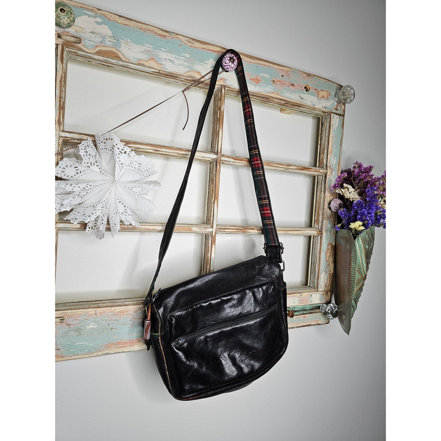 Vintage Black Leather Shoulder Bag with Plaid Contrast Unisex bag by Envy
