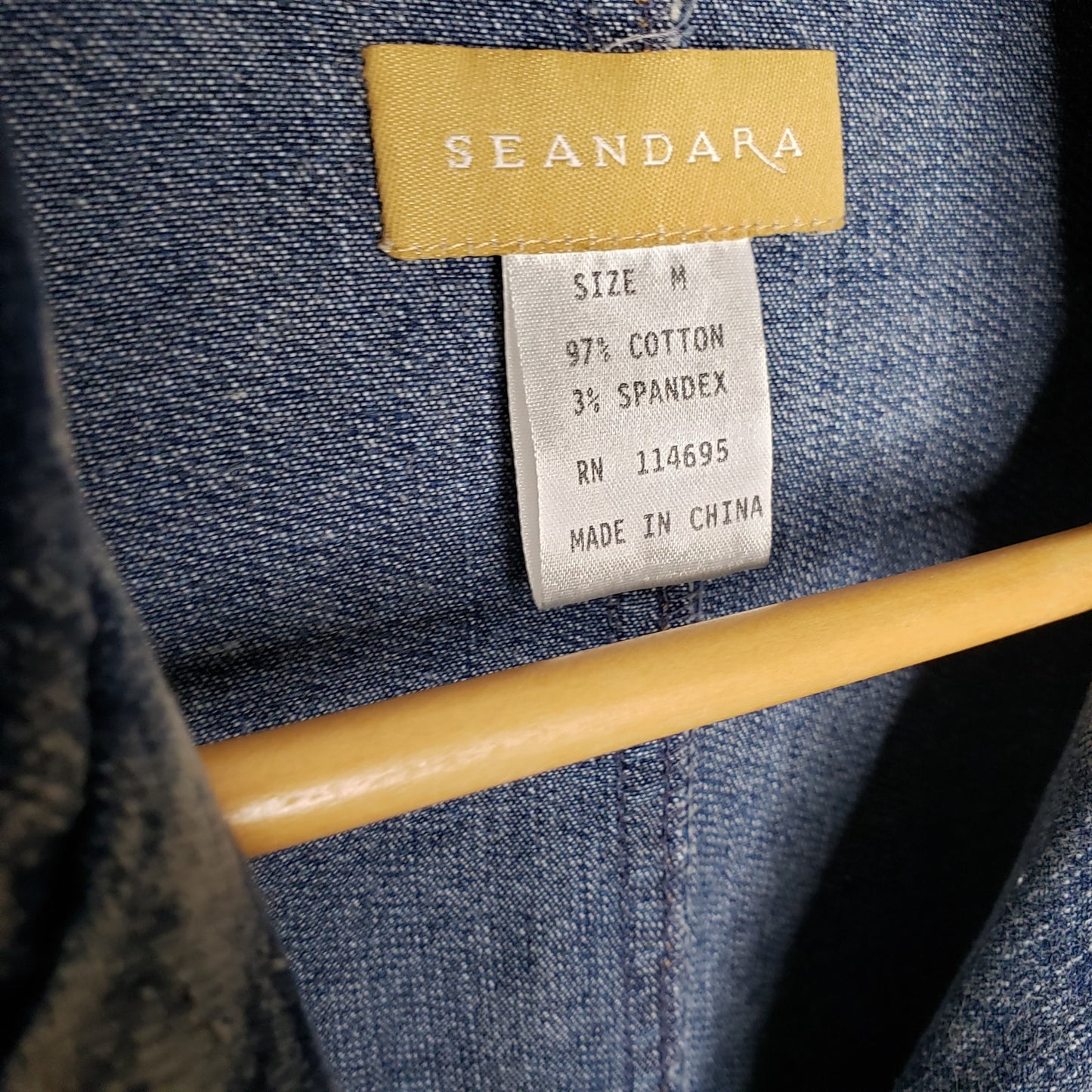 Seandara Vintage Denim medium wash with pockets long jacket size medium