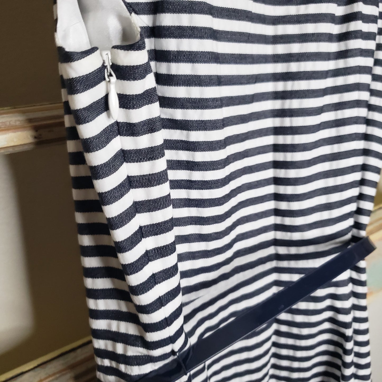 Kate Spade New York navy blue striped seersucker dress ladies size 4