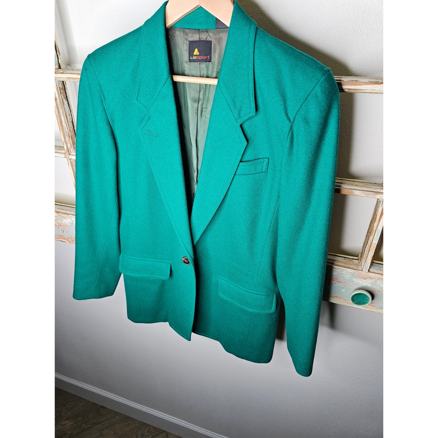 Vintage Liz Wear Blazer Green Wool Ladies Button Front with Pockets size 4