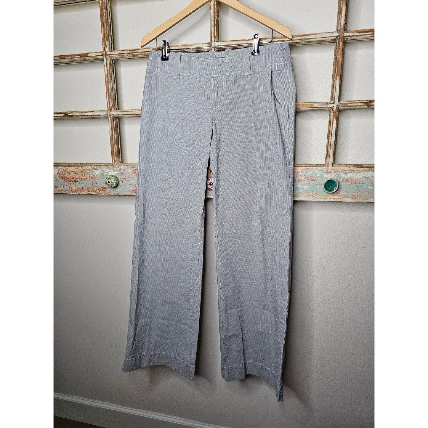 Gap Wide Leg Chino Style Pants Railroad stripe Ladies size 8 Long