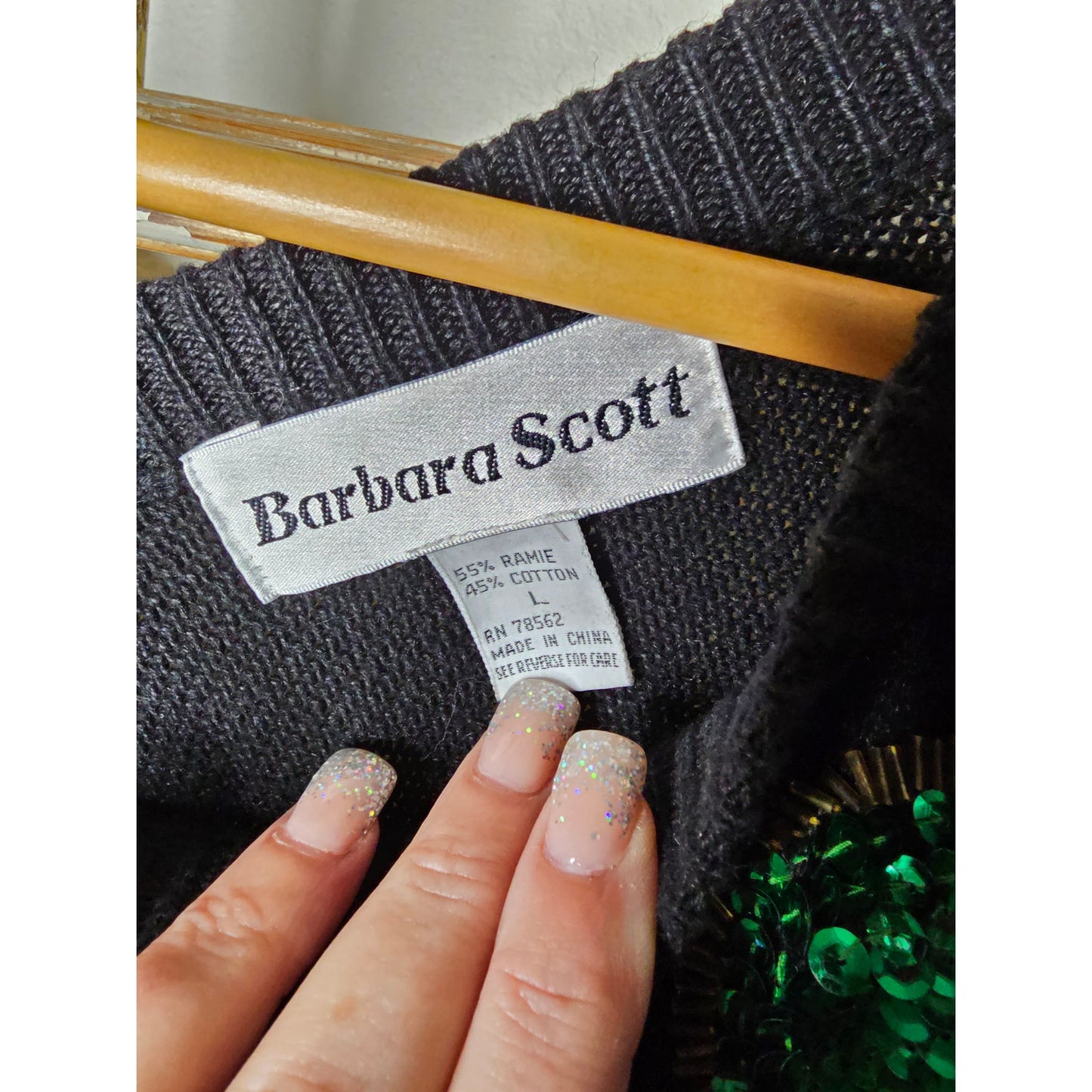 Vintage Barbara Scott Black Sweater with Sequence Ladies size Large