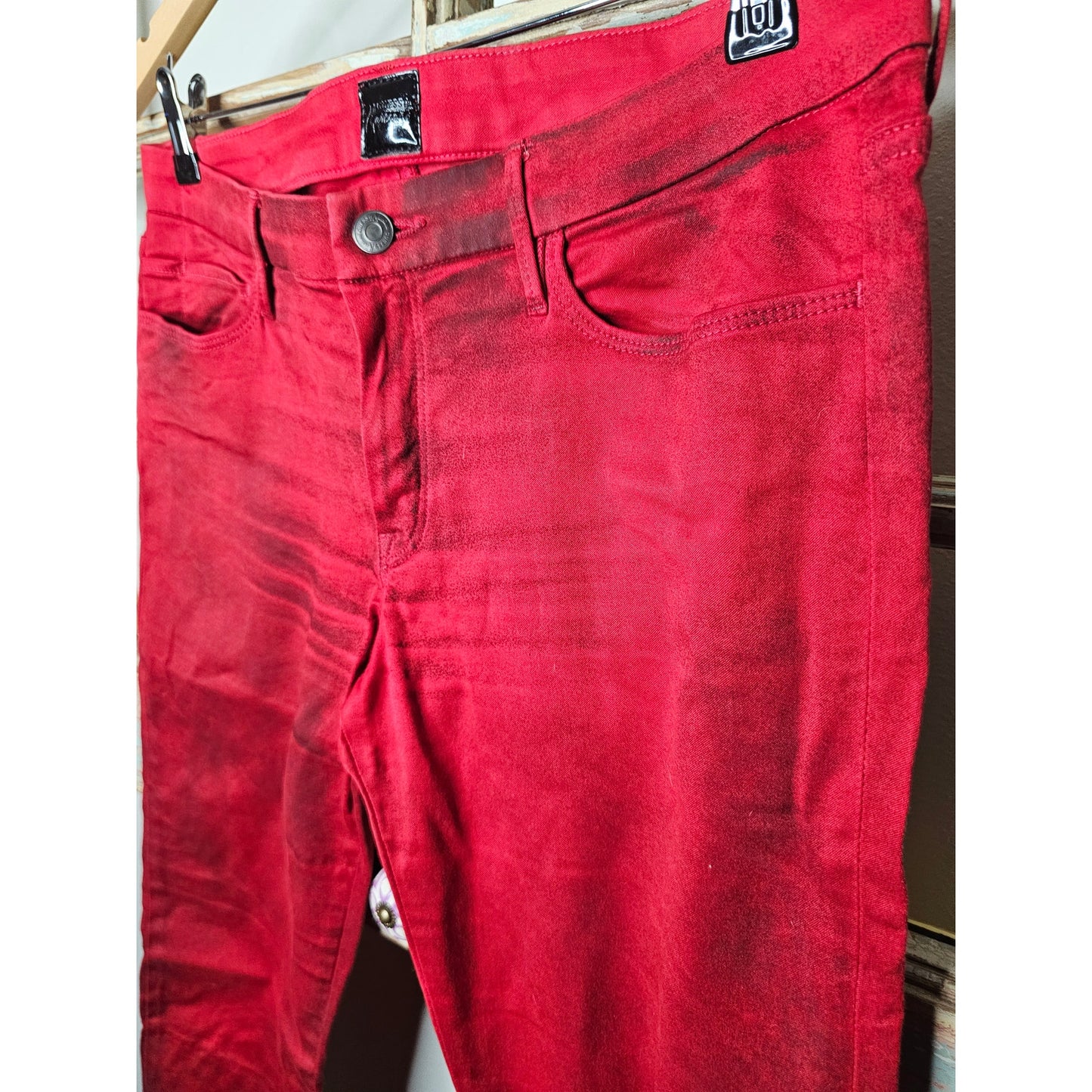 Guess By Marciano Red / Black Overspray ladies size 30 Jeans
