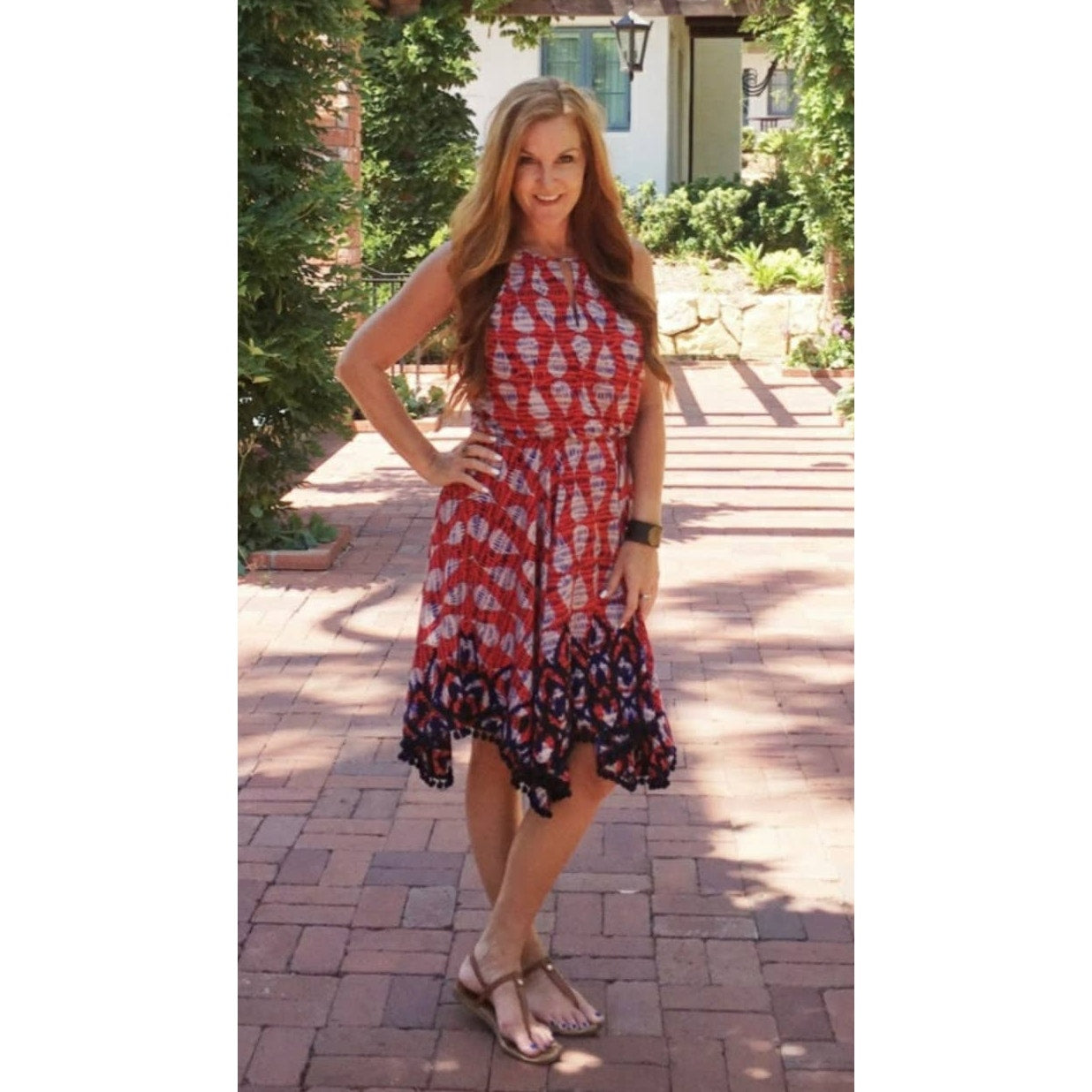 Maggy London handkerchief Hem ladies size 2 halter style dress
