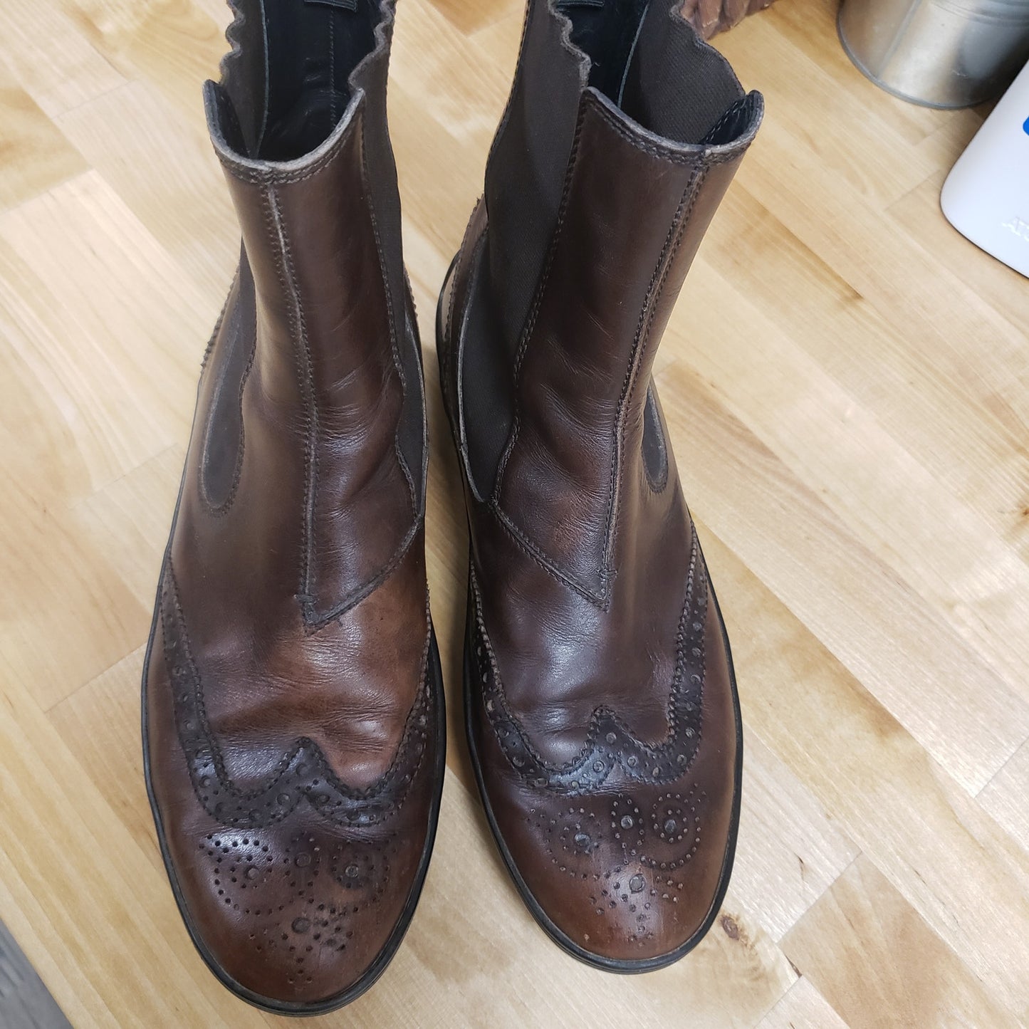 Tod's Wingtip Chelsea Boot for Womens shoe size EU 38 US 8