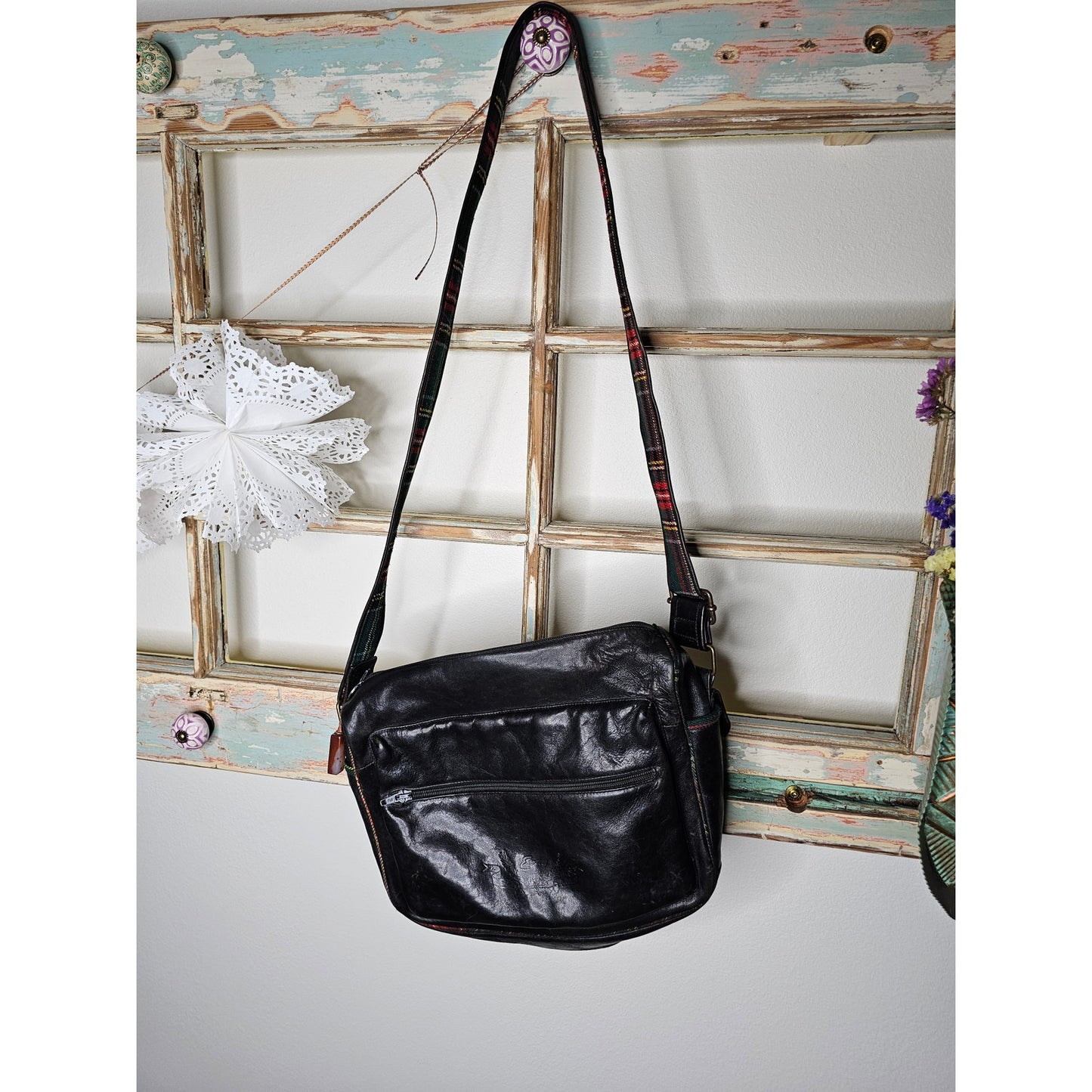 Vintage Black Leather Shoulder Bag with Plaid Contrast Unisex bag by Envy