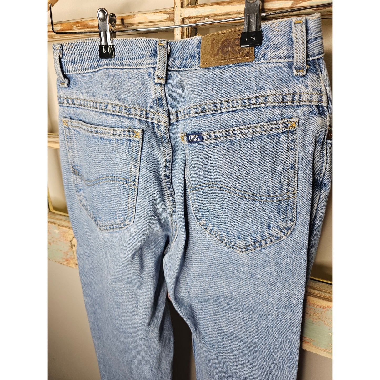 Vintage Lee Jeans 80s High Rise light wash ladies size 9
