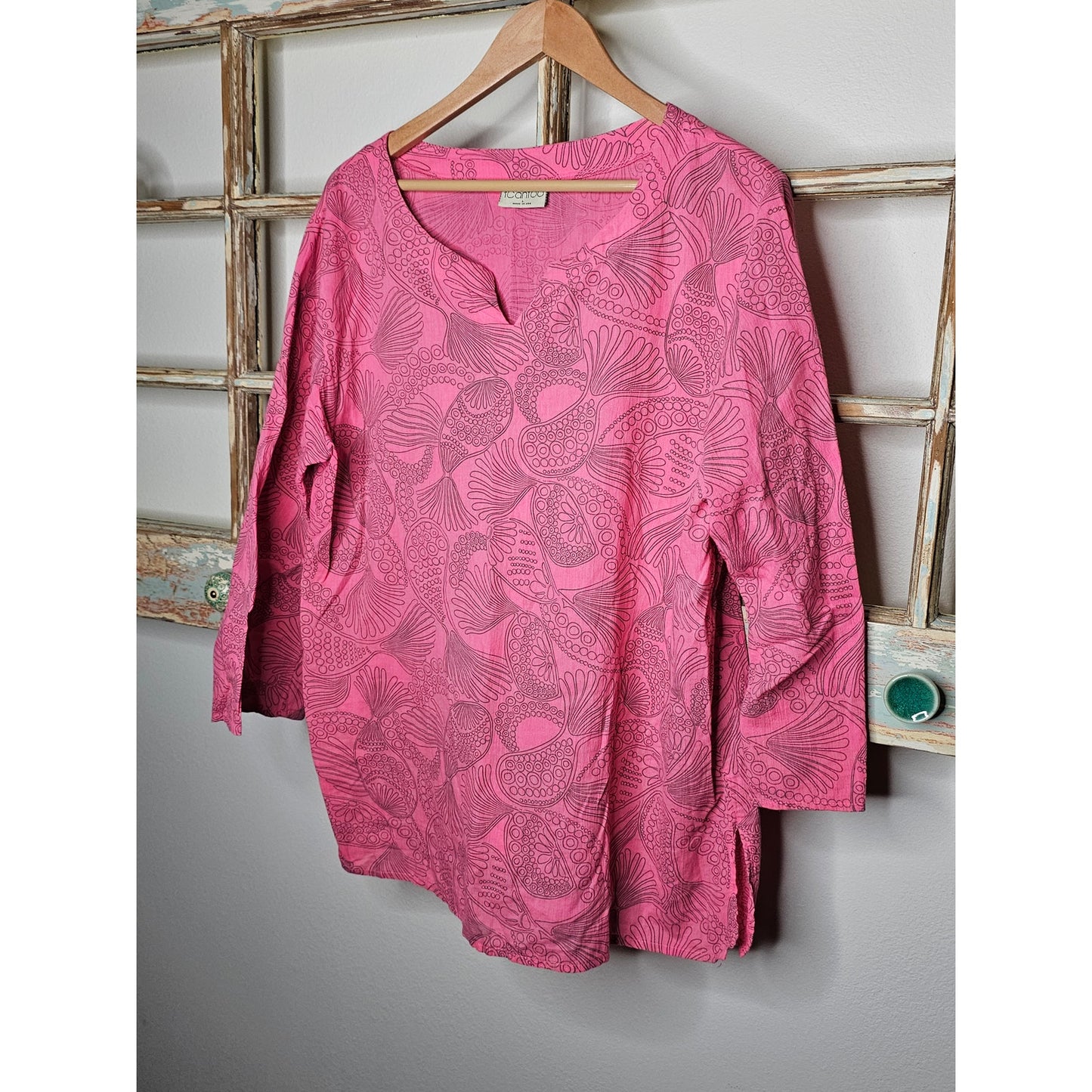 Icantoo Pink Lightweight Tunic with abstract doodle design size Large