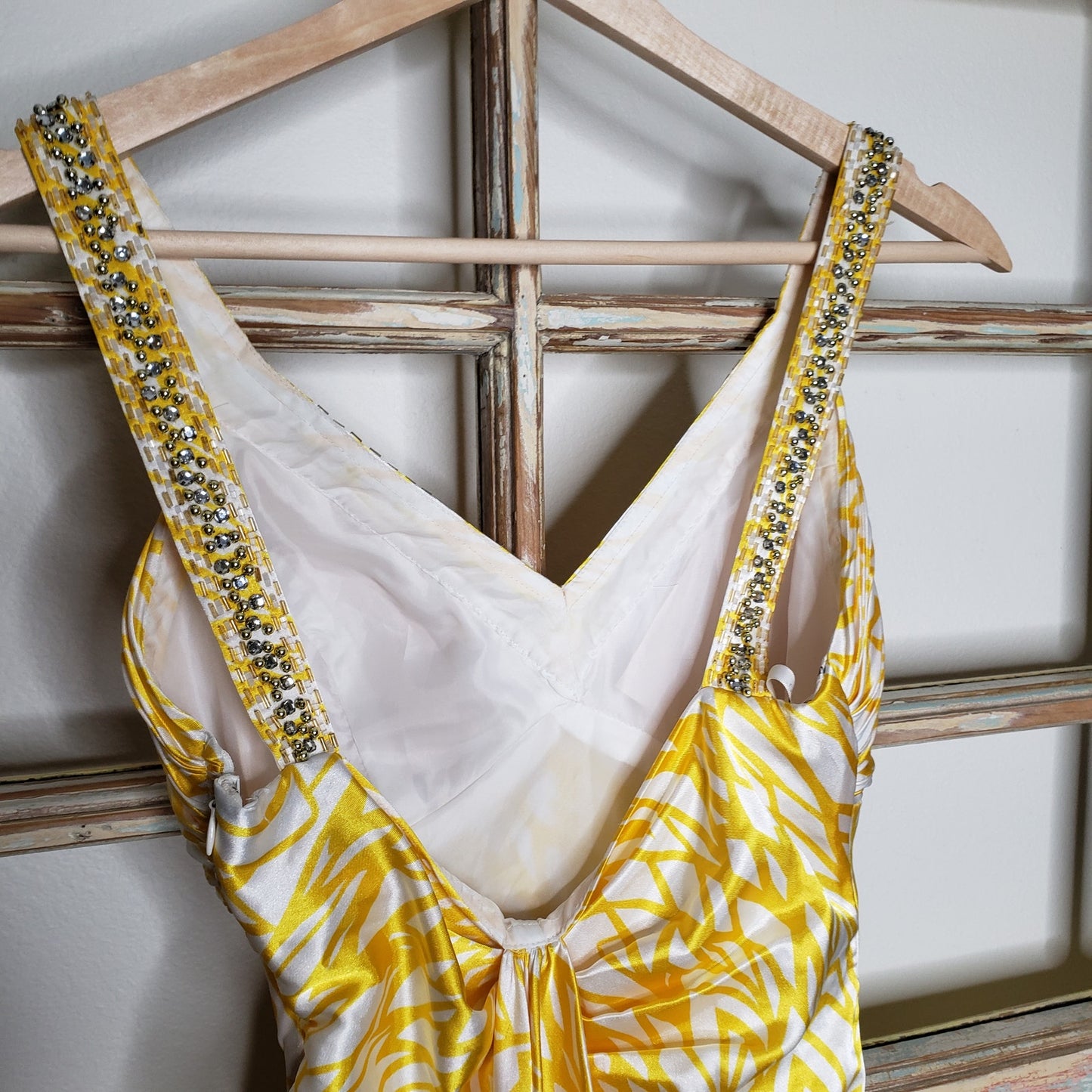 Morgan & C Yellow and White Dress with Crystal Neckline size 1/2
