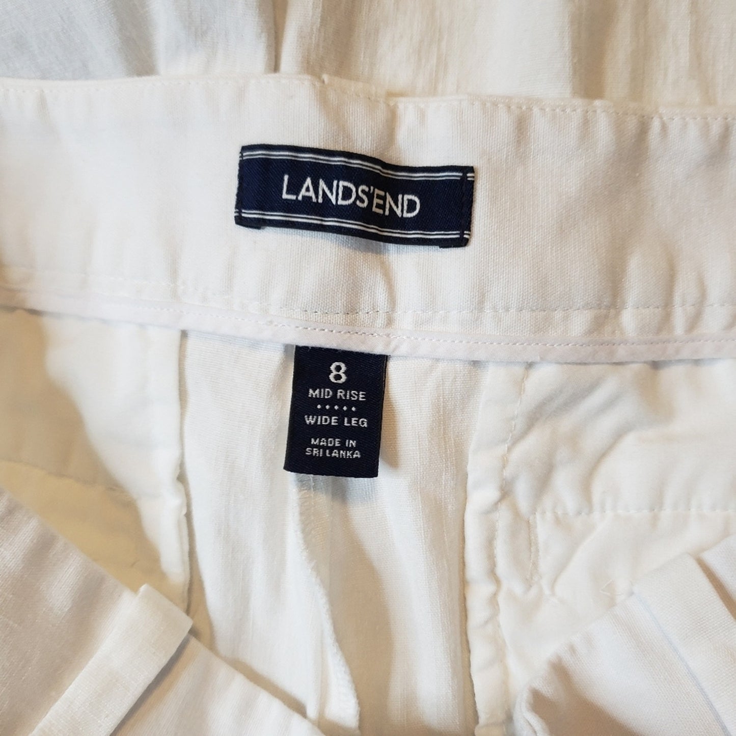 Lands End sz. 8 linen/ cotton white pants
