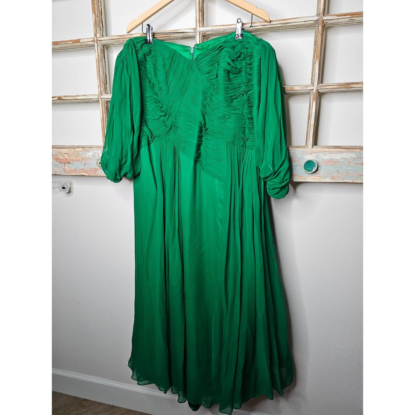 Plus size Woman's Formal Dress Green Silk Off the shoulder Dress 22W