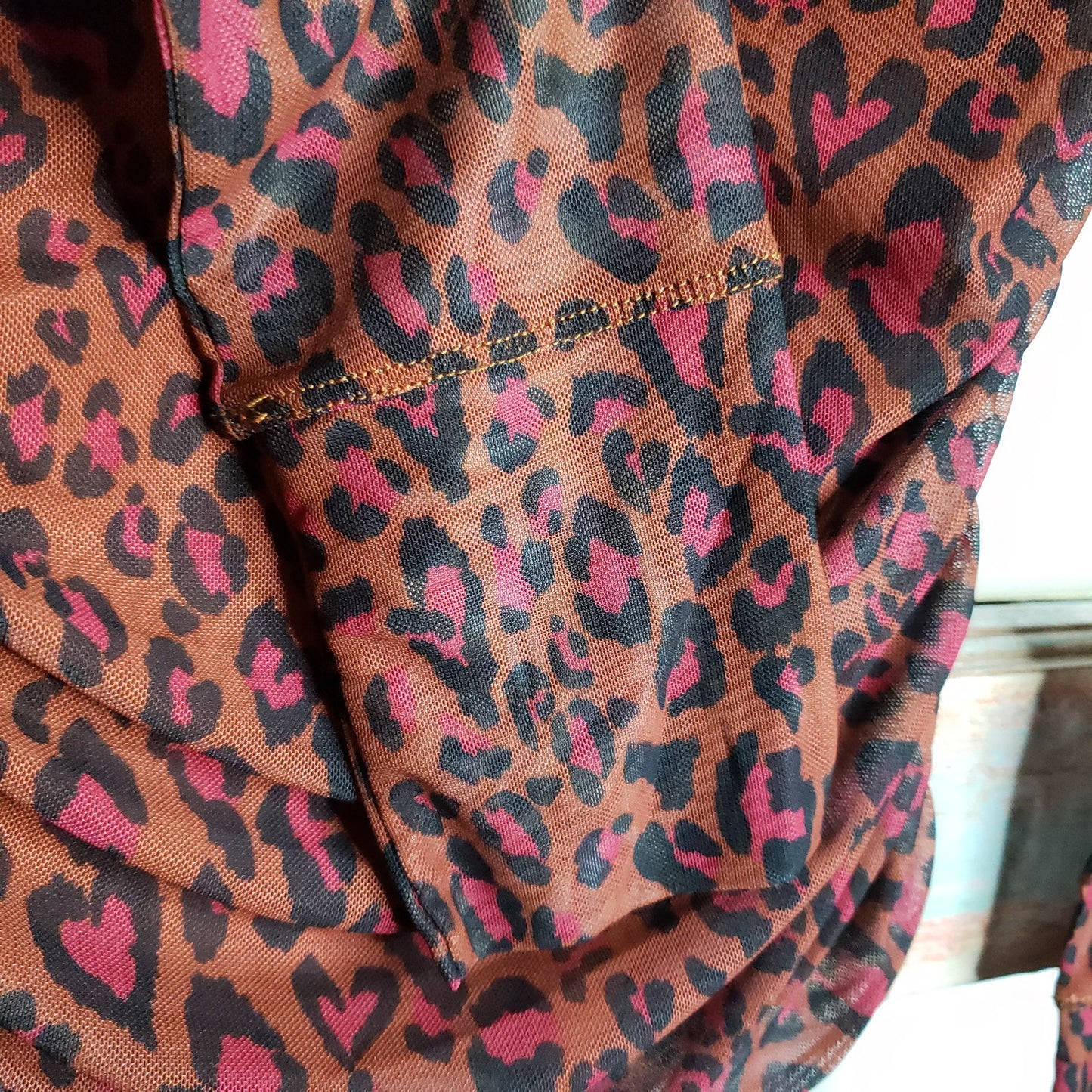 Farm Rio NWT Leopard-Print ruched top ladies size XS