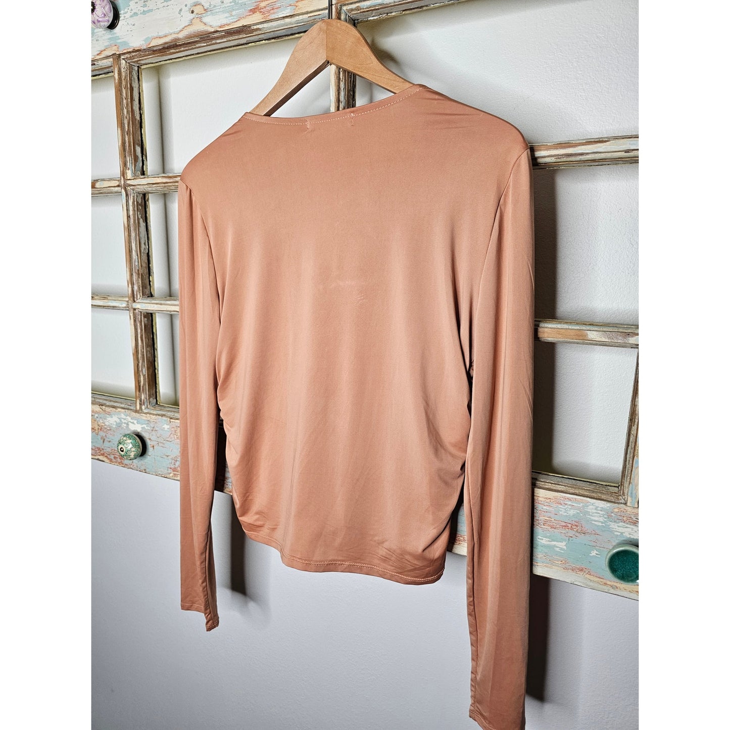 NWT AND NOW THIS Long sleeve Ruched front ladies blouse size XL