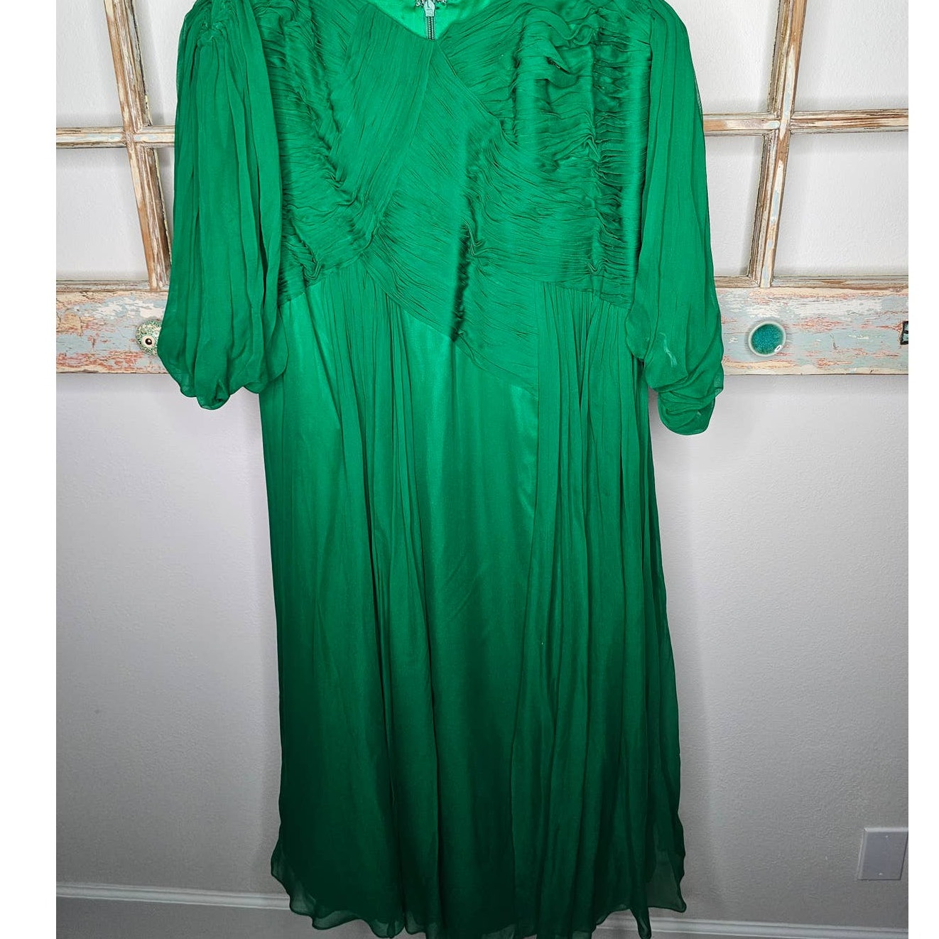 Plus size Woman's Formal Dress Green Silk Off the shoulder Dress 22W