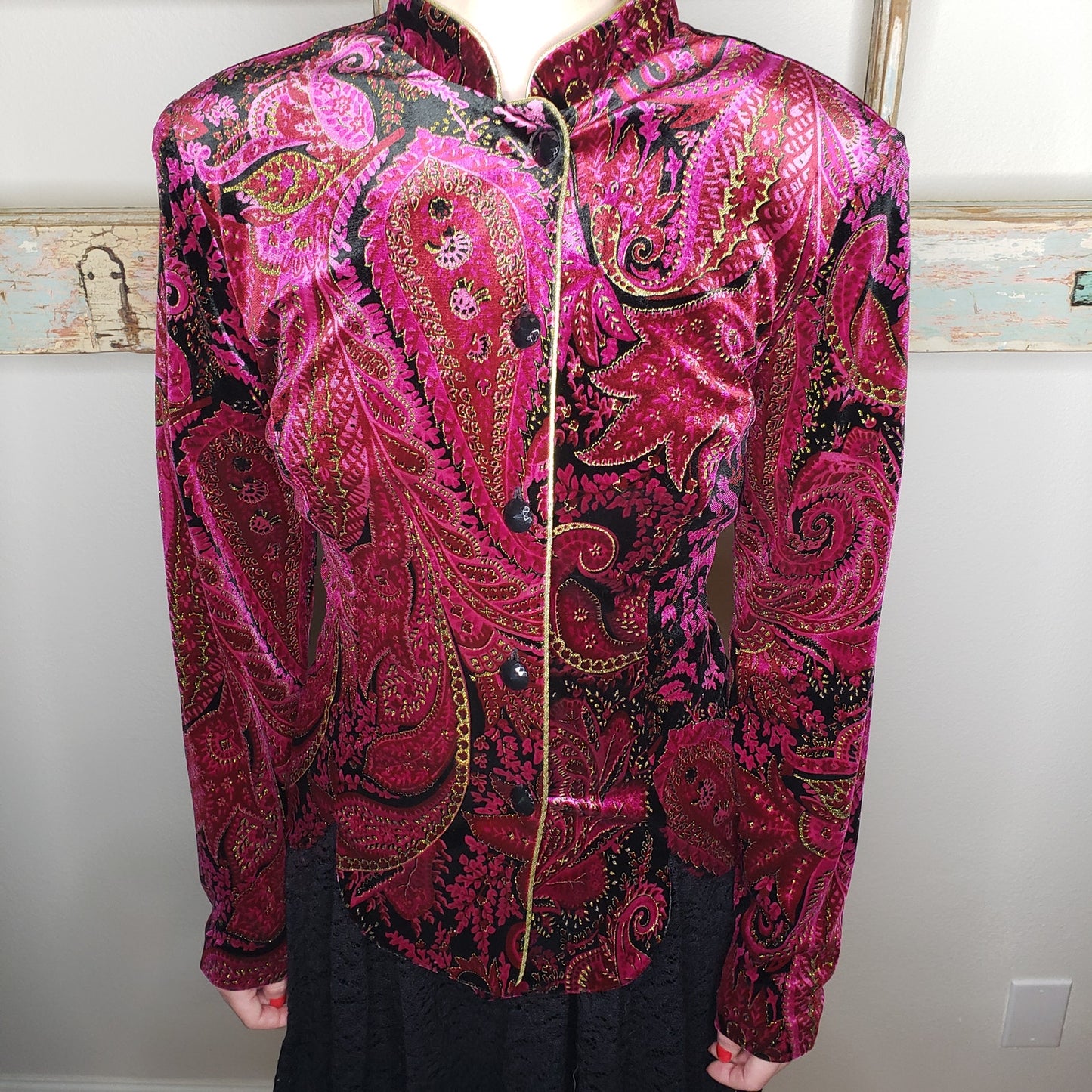 Vintage R & K Evening velvet button down fitted jacket ladies size small