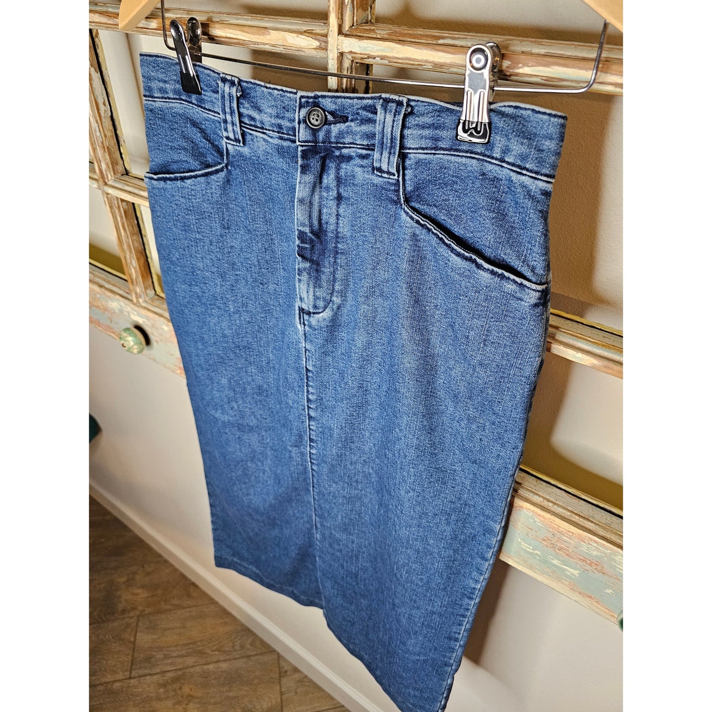 Lee Denim Midi Skirt Ladies size 8P with back slit