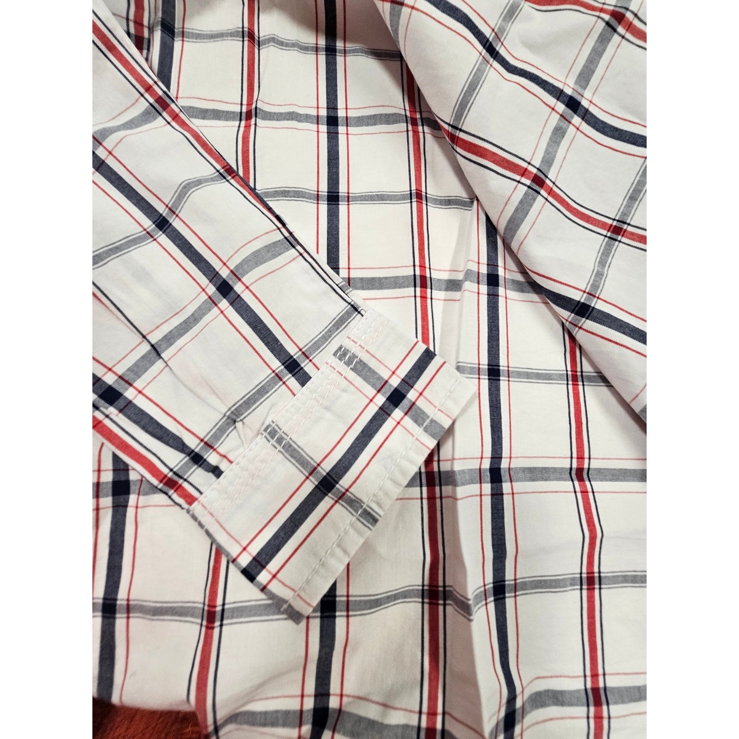 Tommy Hilfiger Plaid Button Down Boys Medium Top Size 12/14
