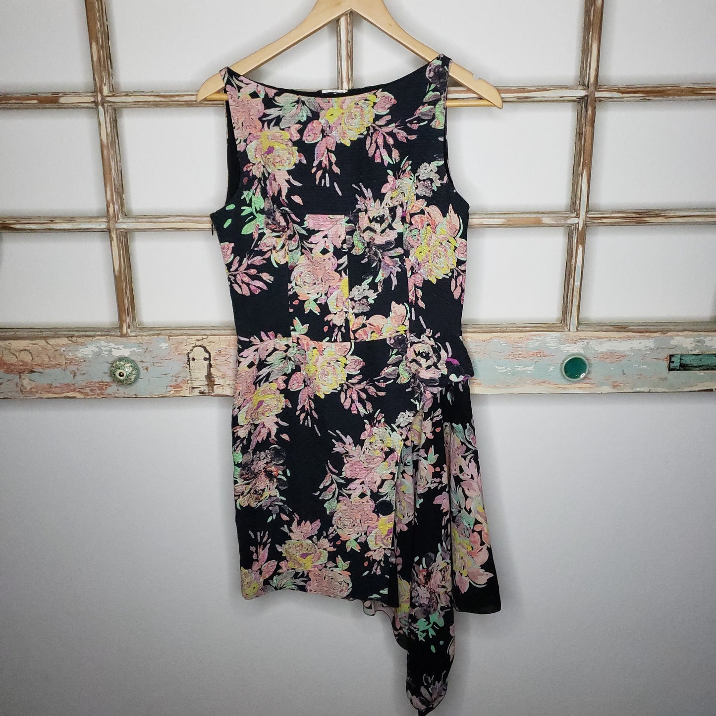 Emanuel Ungaro Rose Fondo Nero floral dress size 46 / US 12
