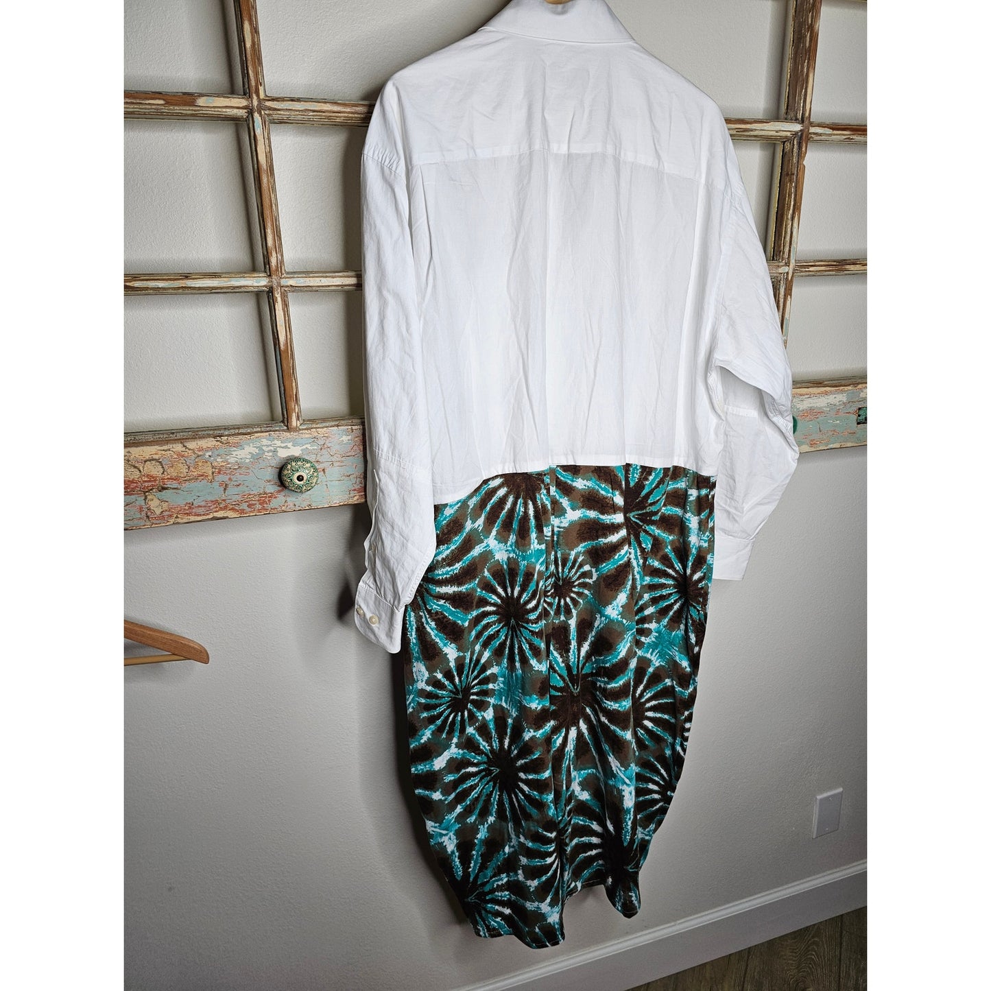 Claiborne Ladies White Oxford top with Tie Dye bottom Jumpsuit Size XL