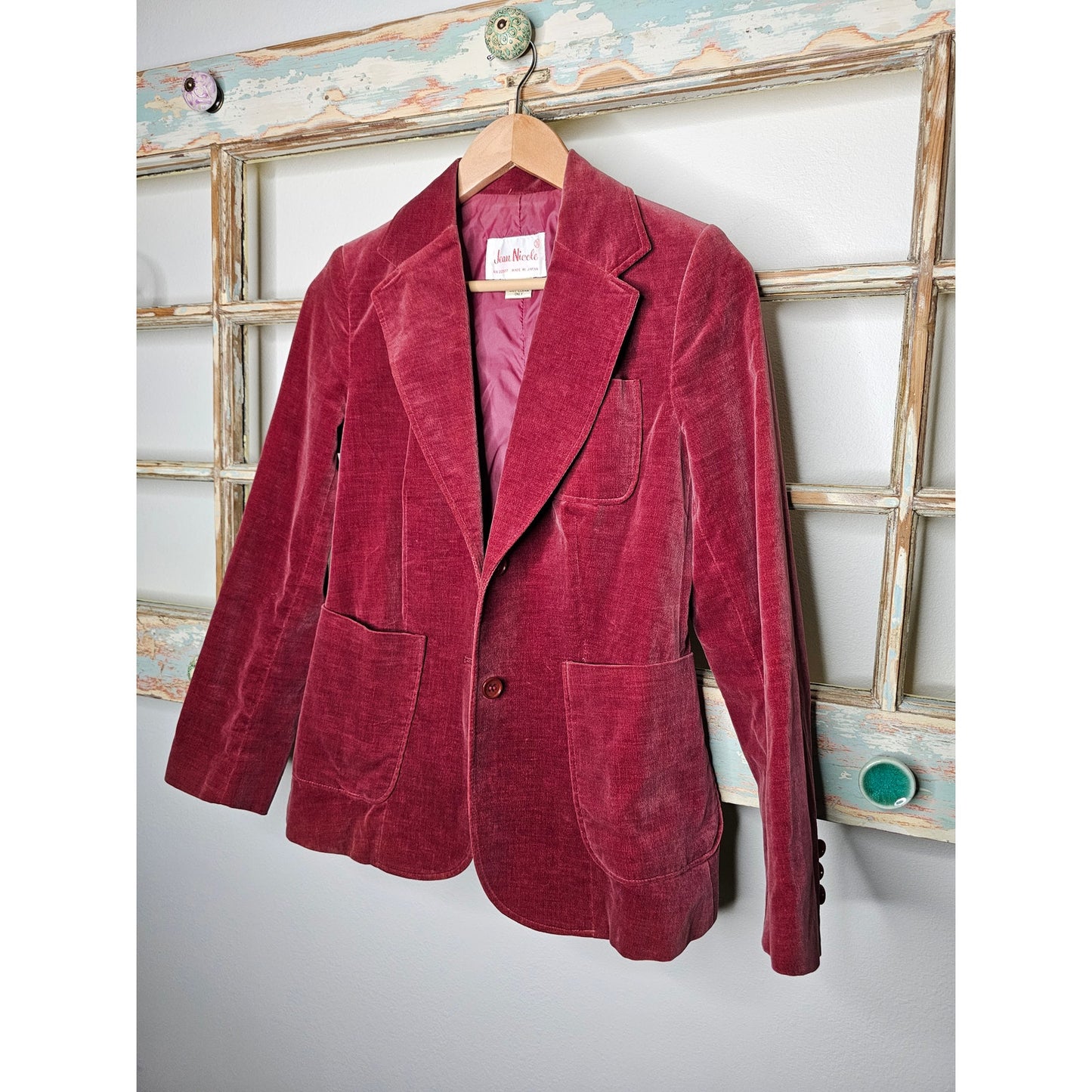Vintage Jean Nicole Merlot shade velour blazer with button closure size 9/10