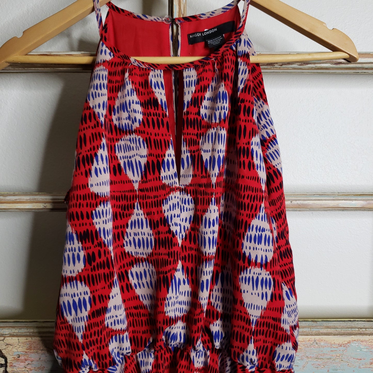 Maggy London handkerchief Hem ladies size 2 halter style dress