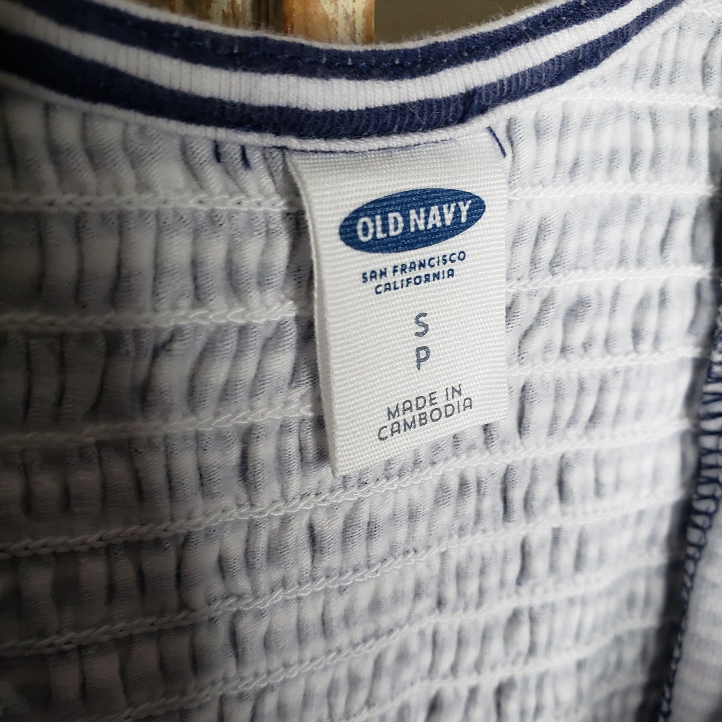 Old Navy Cotton/Spandex blue & White striped knit dress ladies size small
