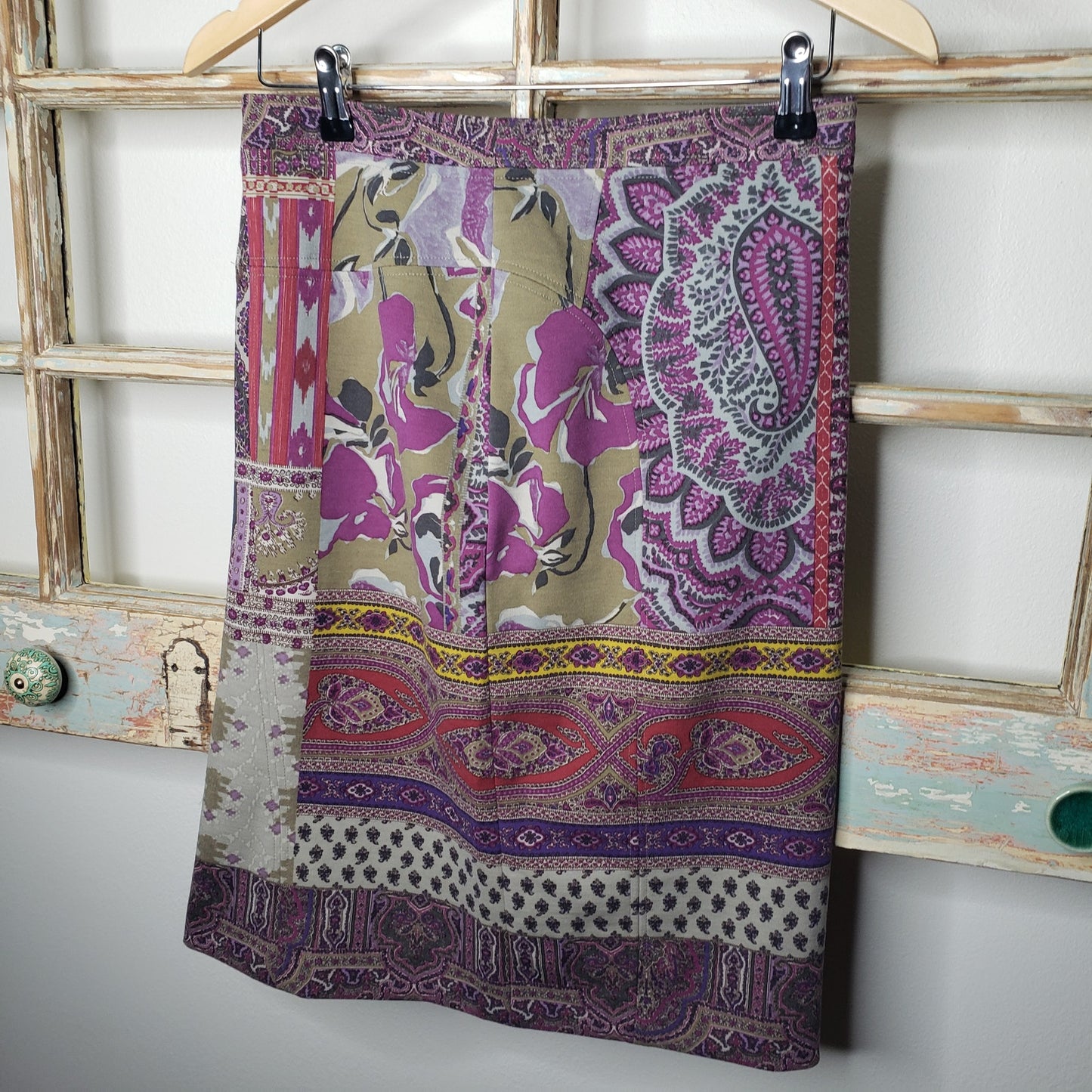 ETRO Milano Paisley Design Knee Length Skirt in Rich Purple Hues ladies size 42 / 10
